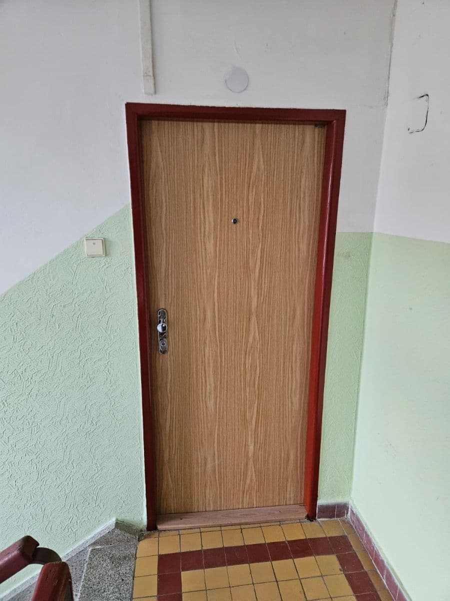 2 bedroom flat to rent, 55 m², Houdova, Prague, Prague 2 bedroom flat to rent, 55 m², Houdova, Prague, Prague