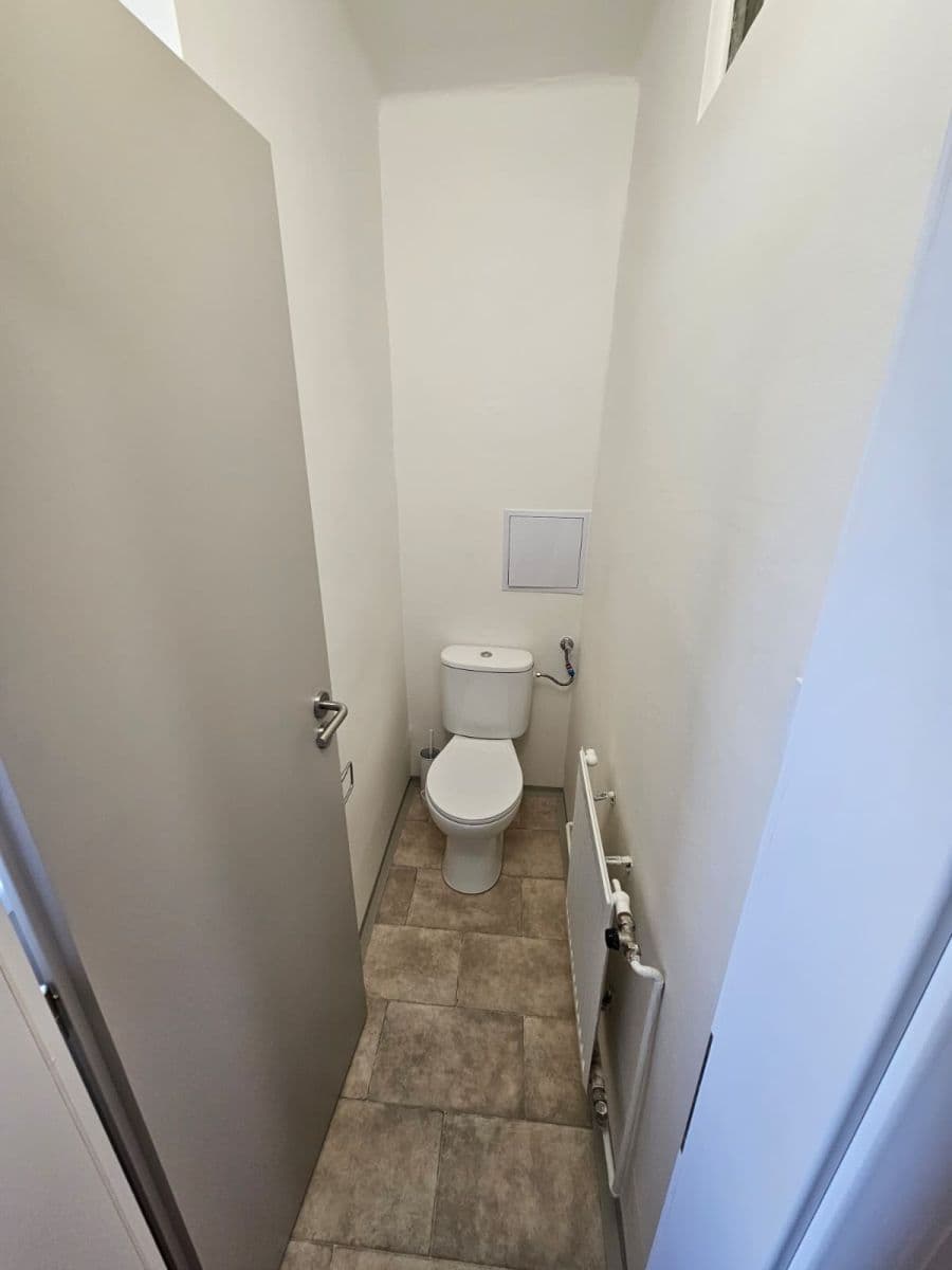 2 bedroom flat to rent, 55 m², Houdova, Prague, Prague 2 bedroom flat to rent, 55 m², Houdova, Prague, Prague