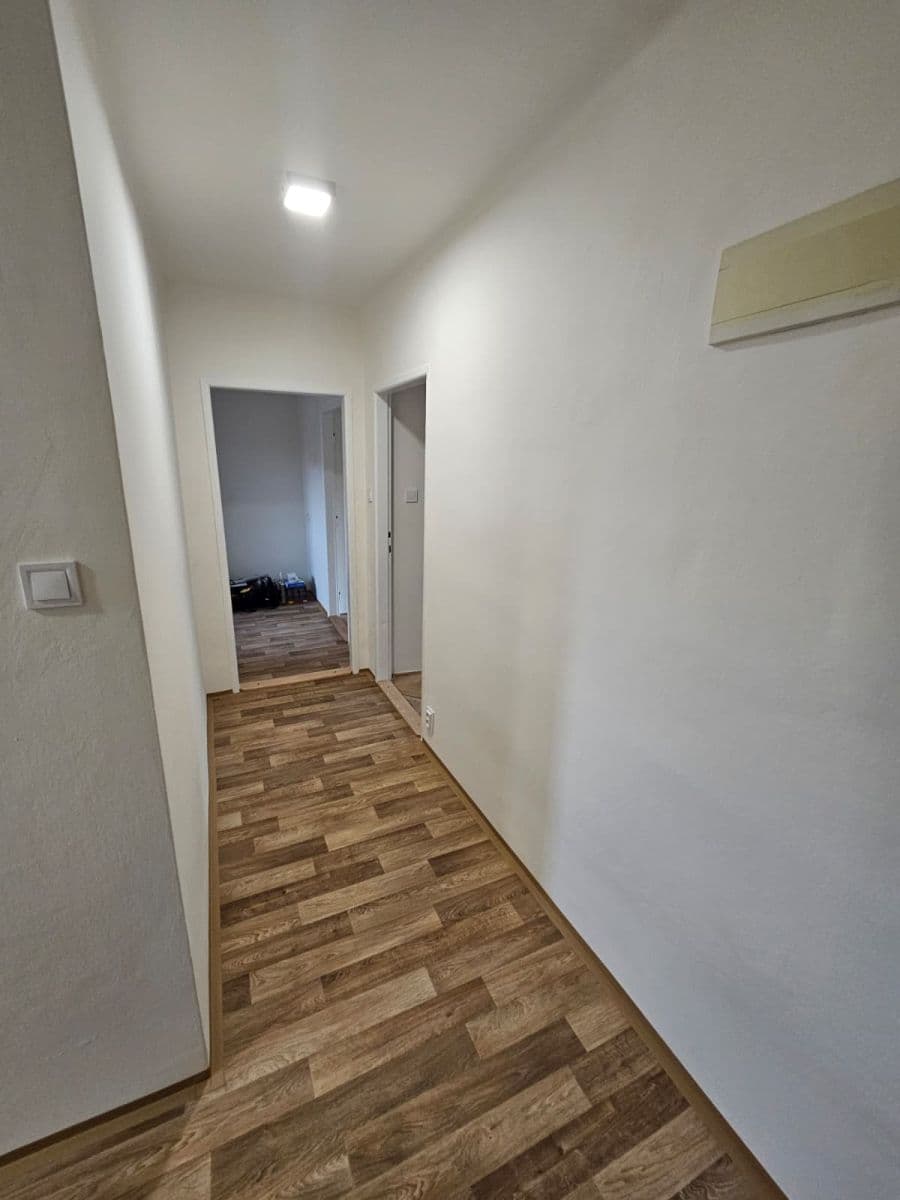 2 bedroom flat to rent, 55 m², Houdova, Prague, Prague 2 bedroom flat to rent, 55 m², Houdova, Prague, Prague