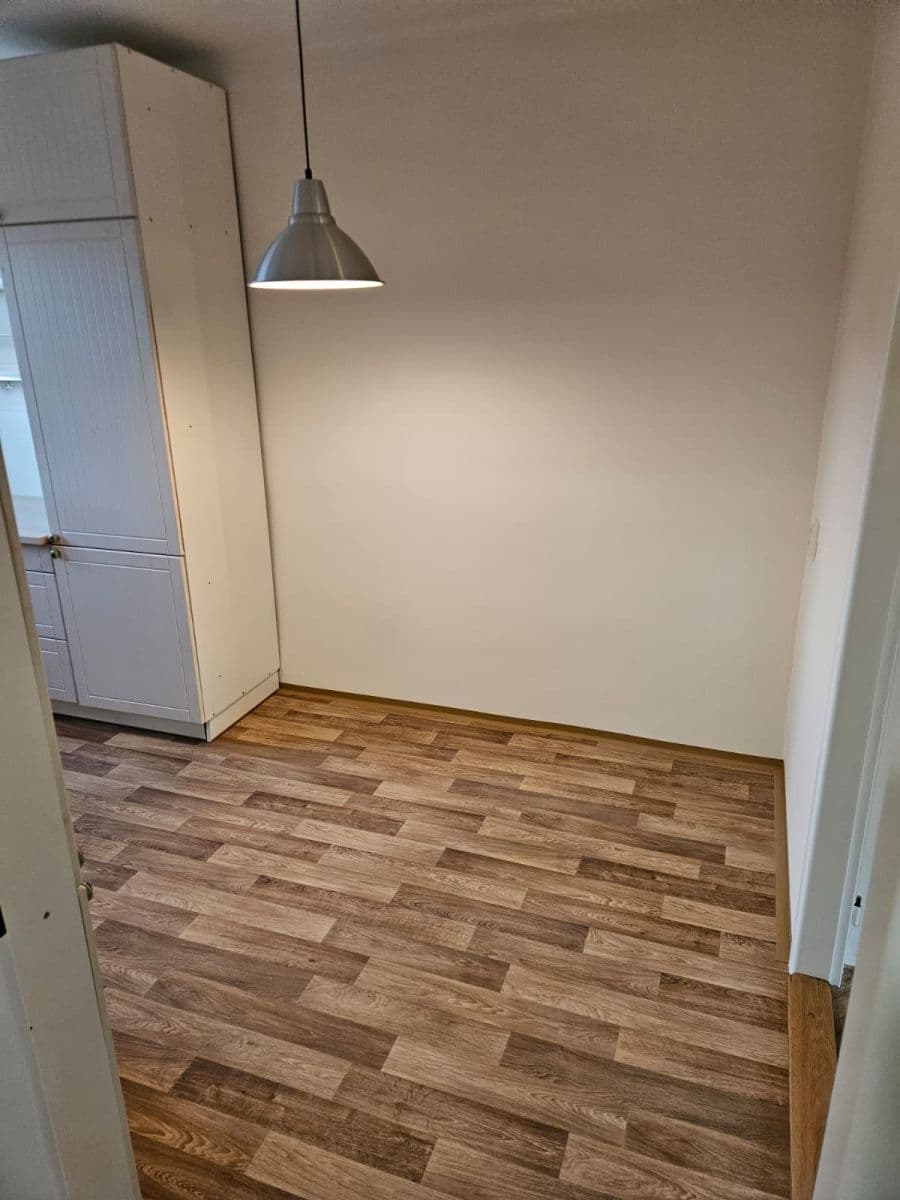 2 bedroom flat to rent, 55 m², Houdova, Prague, Prague 2 bedroom flat to rent, 55 m², Houdova, Prague, Prague
