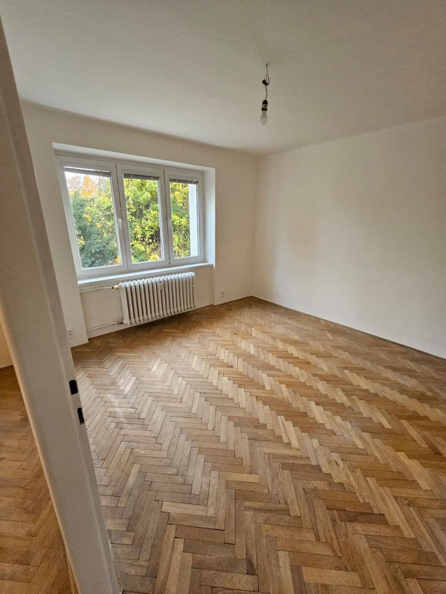 2 bedroom flat to rent, 55 m², Houdova, Prague, Prague 2 bedroom flat to rent, 55 m², Houdova, Prague, Prague