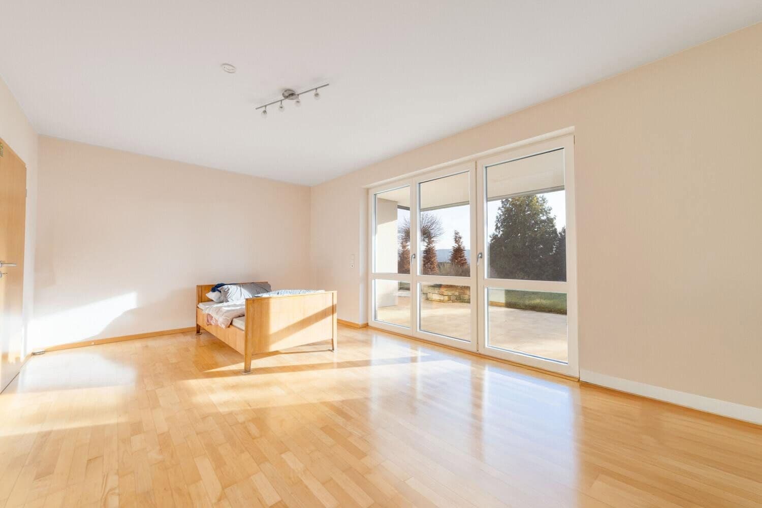 2 bedroom flat to rent, 105 m², Gusterath (bei Trier), Rhineland-Palatinate 2 bedroom flat to rent, 105 m², Gusterath (bei Trier), Rhineland-Palatinate