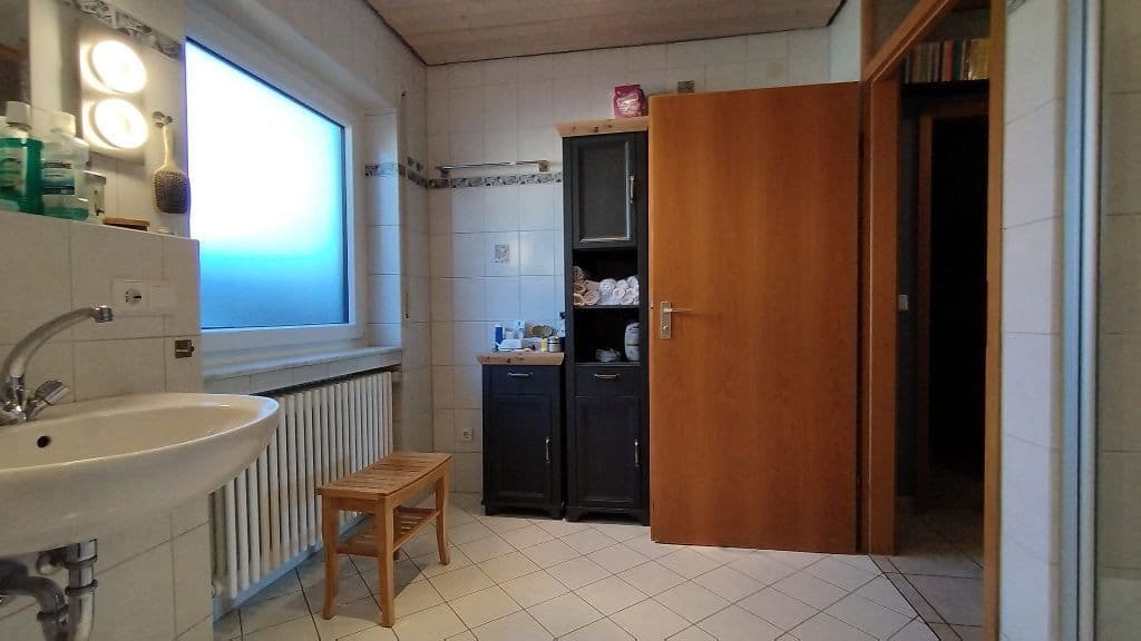2 bedroom with open-plan kitchen flat to rent, 110 m², Ammerbuch, Baden-Württemberg 2 bedroom with open-plan kitchen flat to rent, 110 m², Ammerbuch, Baden-Württemberg