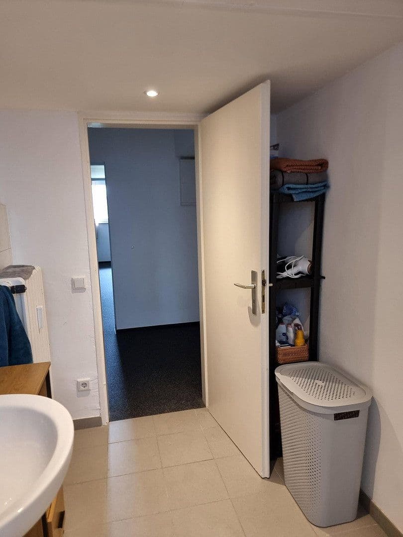3 bedroom flat to rent, 89 m², Neu-Isenburg, Hesse 3 bedroom flat to rent, 89 m², Neu-Isenburg, Hesse