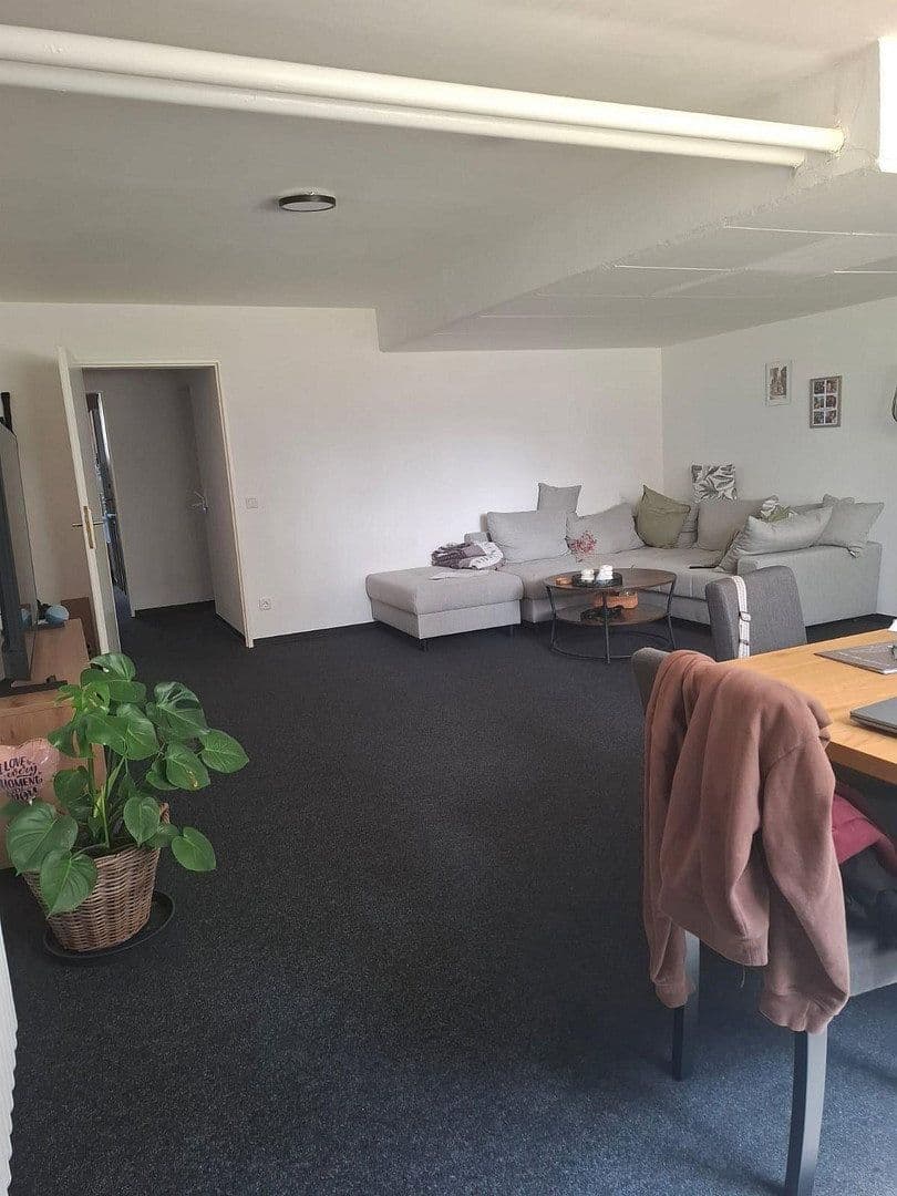 3 bedroom flat to rent, 89 m², Neu-Isenburg, Hesse 3 bedroom flat to rent, 89 m², Neu-Isenburg, Hesse