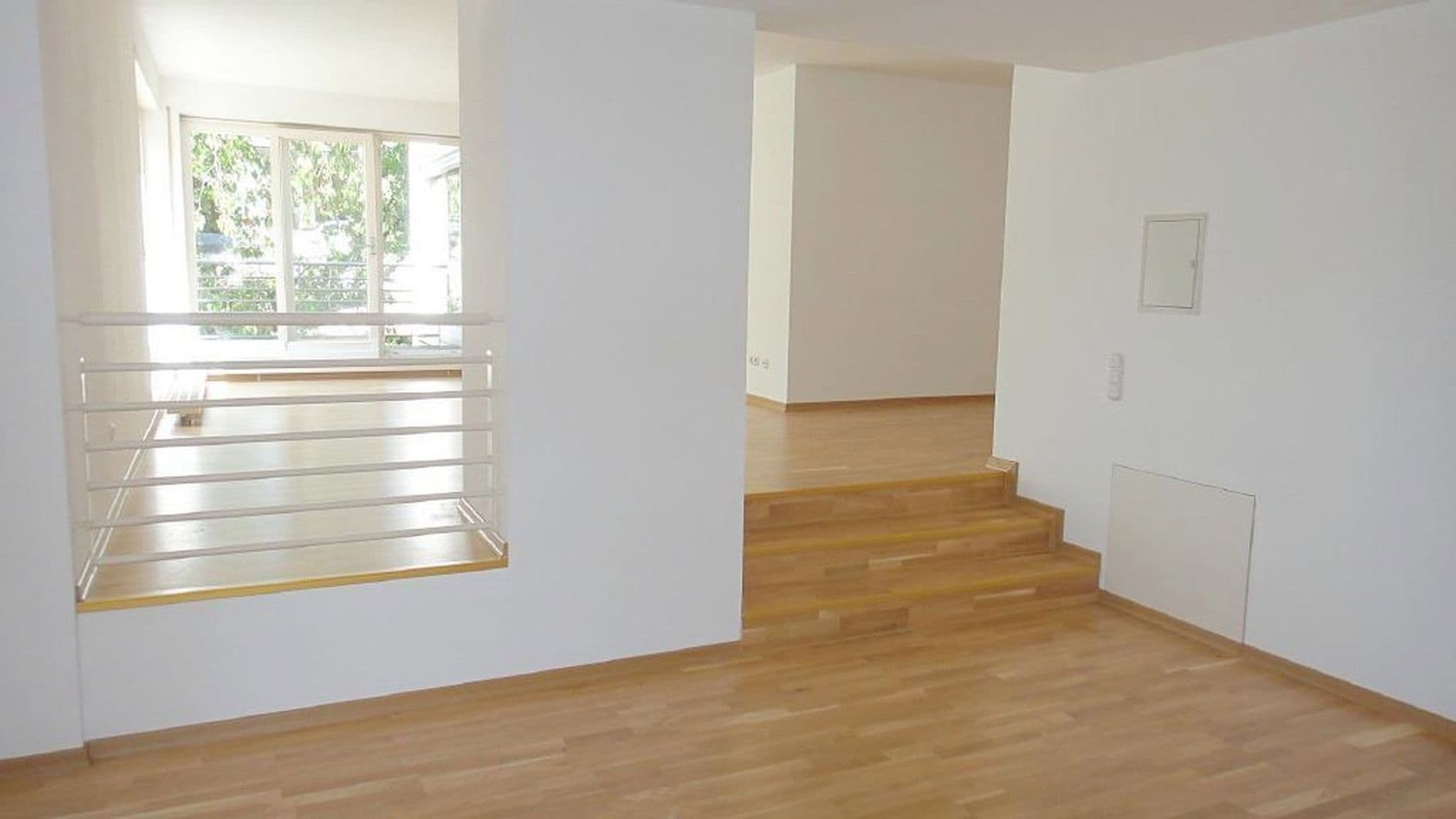 1 bedroom with open-plan kitchen flat for sale, 91 m², Pommernweg 13, Hofheim am Taunus, Hesse 1 bedroom with open-plan kitchen flat for sale, 91 m², Pommernweg 13, Hofheim am Taunus, Hesse
