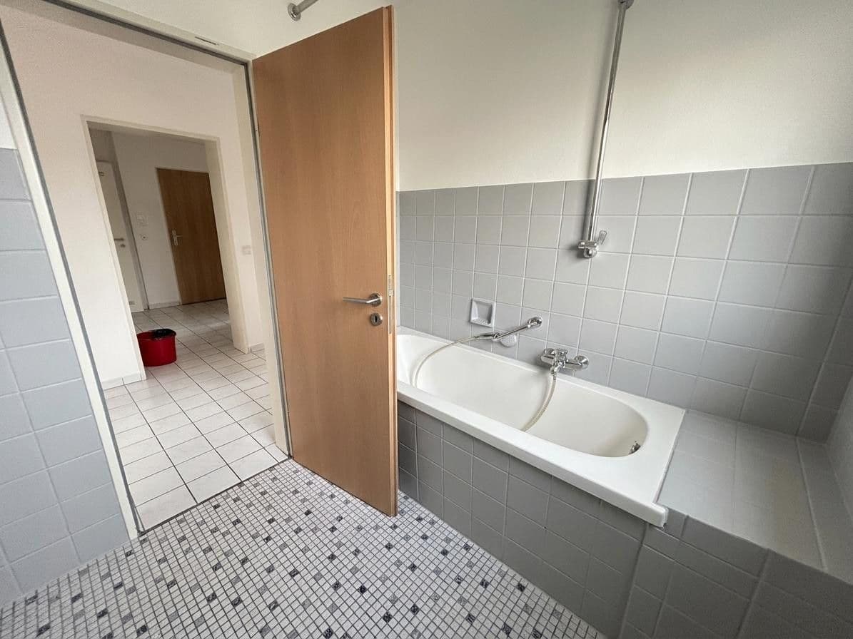 3 bedroom flat to rent, 82 m², Otto-Brenner-Straße 144, Bielefeld, North Rhine-Westphalia 3 bedroom flat to rent, 82 m², Otto-Brenner-Straße 144, Bielefeld, North Rhine-Westphalia