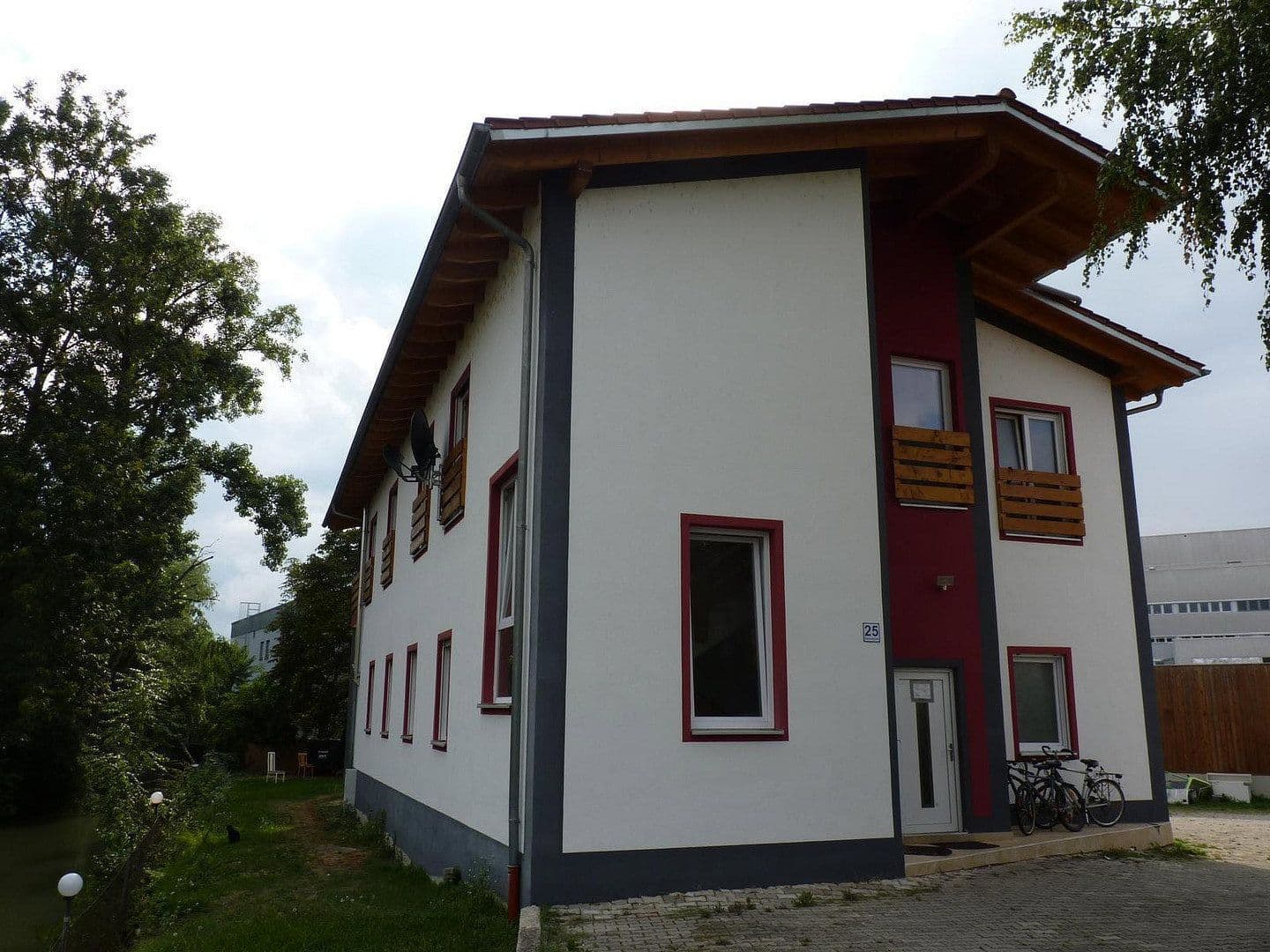 house to rent, 350 m², Bahnhof Strasse 25, Dingolfing, Bavaria house to rent, 350 m², Bahnhof Strasse 25, Dingolfing, Bavaria