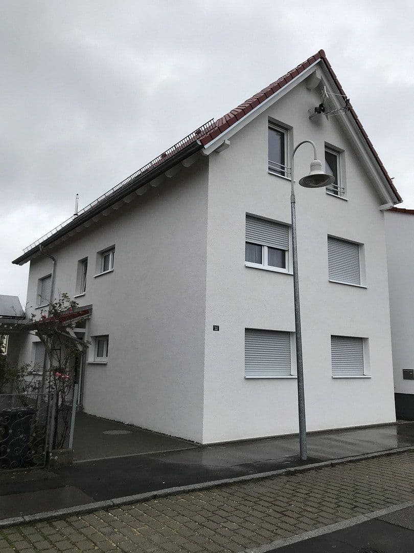 2 bedroom with open-plan kitchen flat to rent, 79 m², Schillerstraße 32, Eislingen/Fils, Baden-Württemberg 2 bedroom with open-plan kitchen flat to rent, 79 m², Schillerstraße 32, Eislingen/Fils, Baden-Württemberg