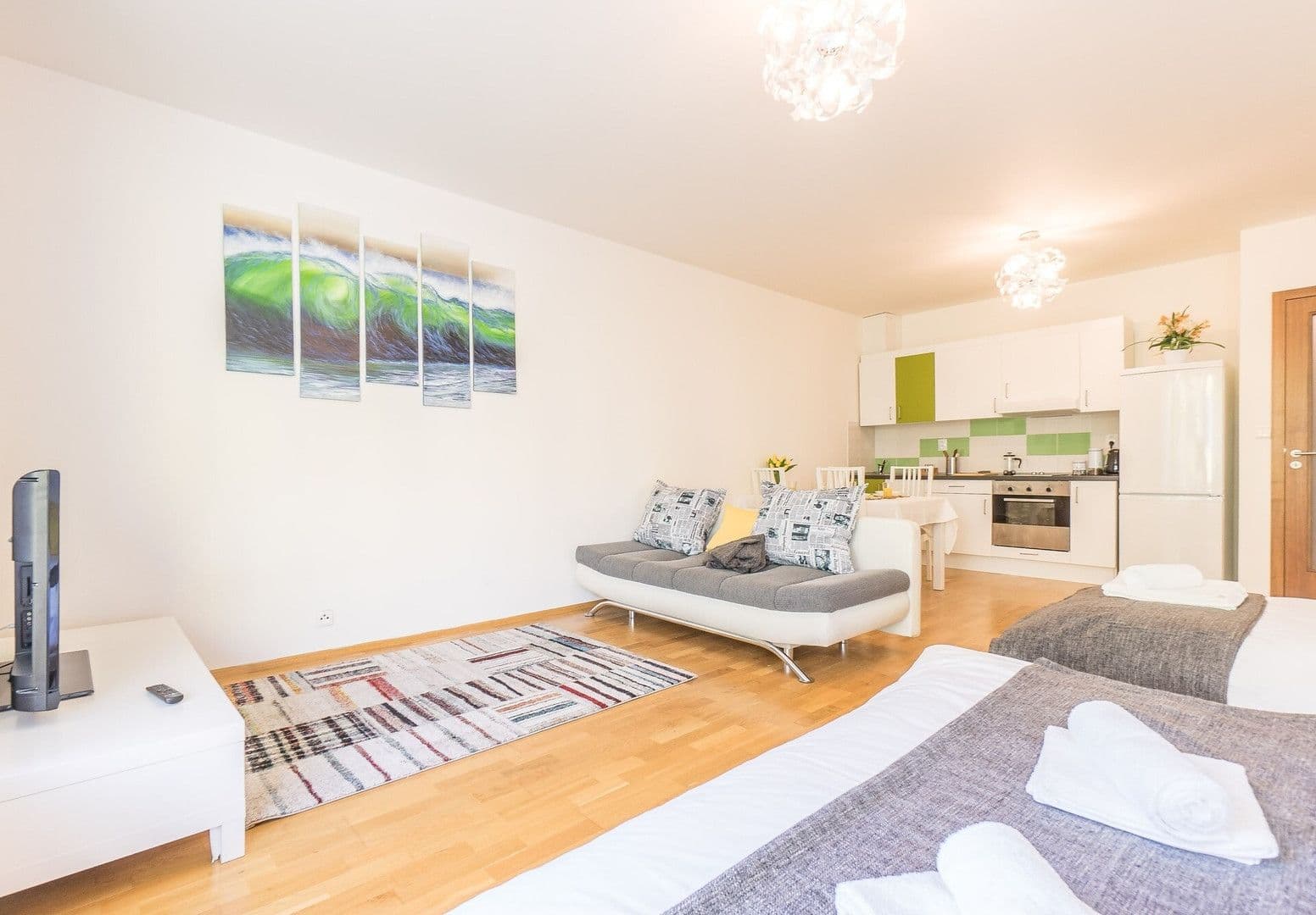 Studio flat to rent, 46 m², Jeseniova, Prague, Prague Studio flat to rent, 46 m², Jeseniova, Prague, Prague