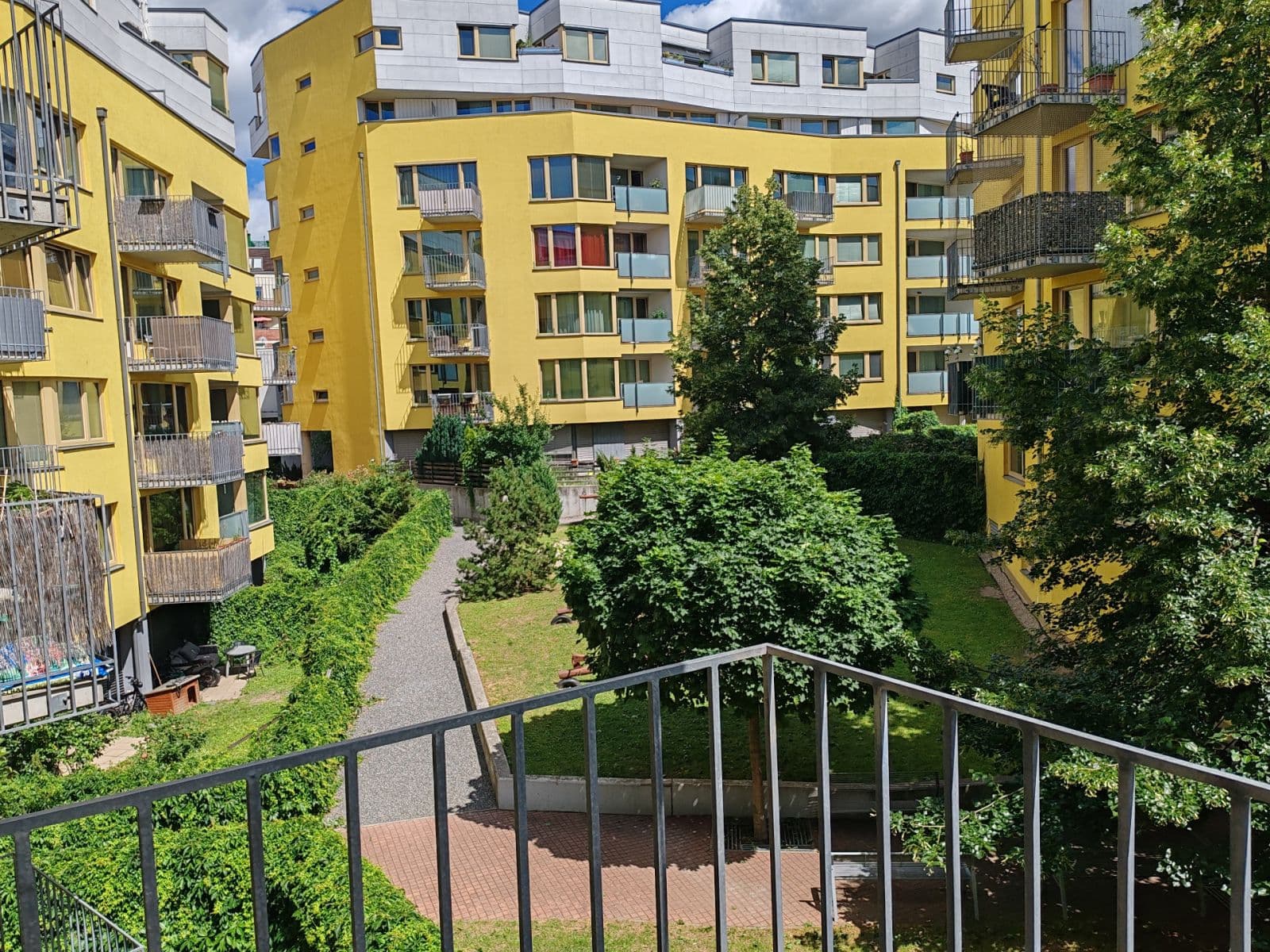 Studio flat to rent, 46 m², Jeseniova, Prague, Prague Studio flat to rent, 46 m², Jeseniova, Prague, Prague