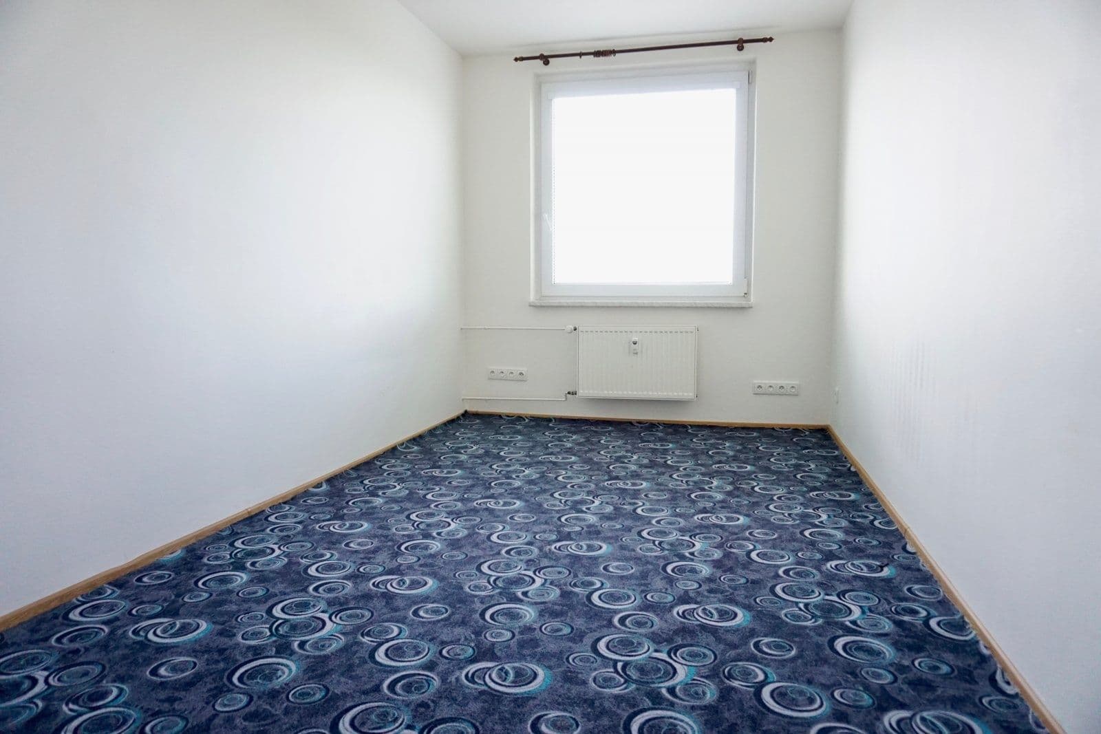 3 bedroom flat to rent, 73 m², Vazovova, Prague, Prague 3 bedroom flat to rent, 73 m², Vazovova, Prague, Prague