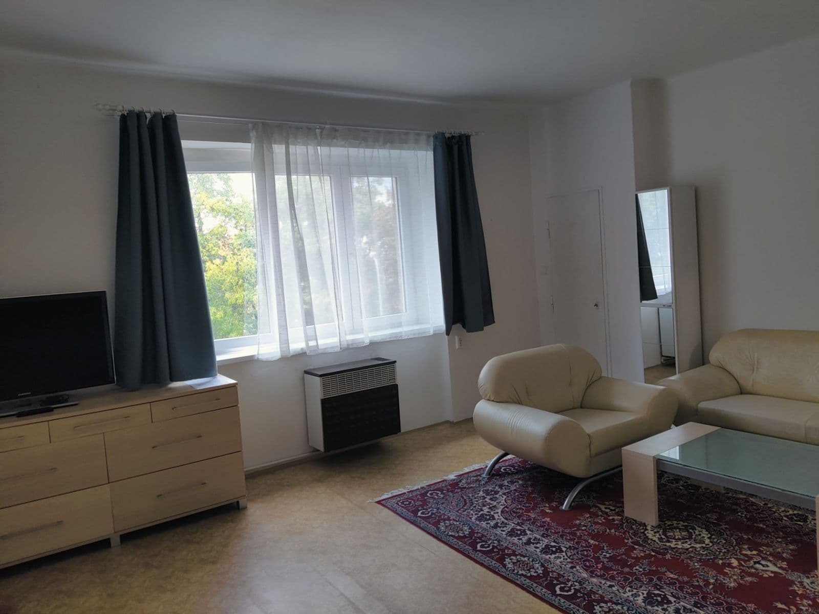 Studio flat to rent, 37 m², Sdružení, Prague, Prague Studio flat to rent, 37 m², Sdružení, Prague, Prague