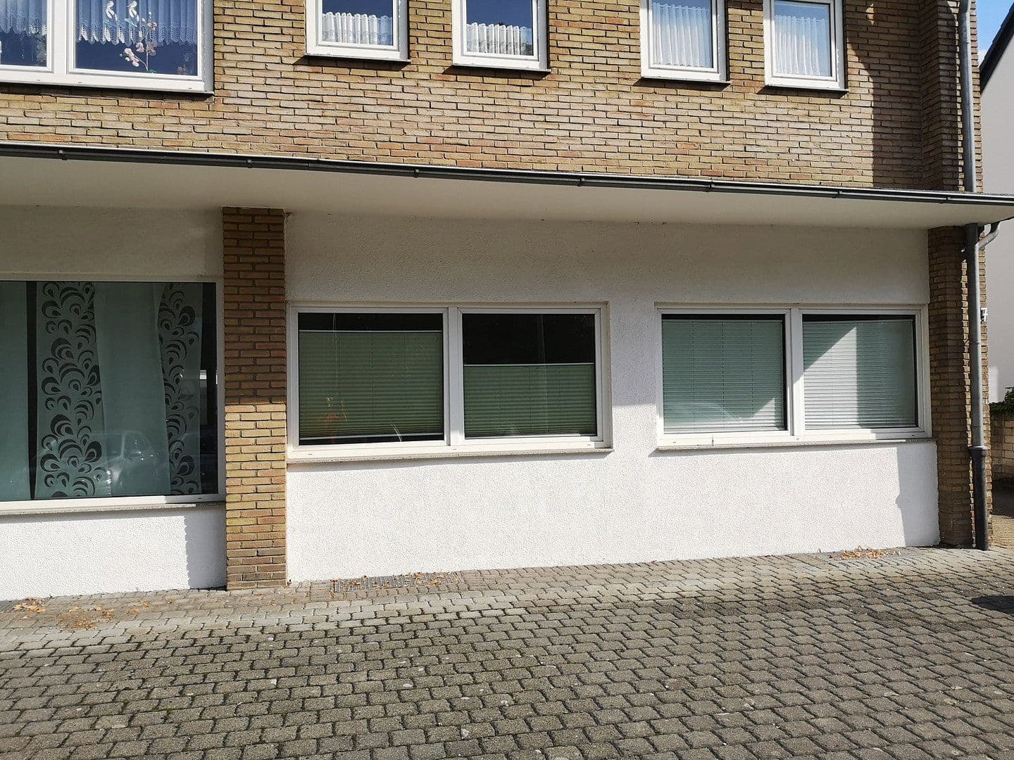 flat to rent, 166 m², Angermunder Straße 27, Duisburg-Großenbaum, North Rhine-Westphalia flat to rent, 166 m², Angermunder Straße 27, Duisburg-Großenbaum, North Rhine-Westphalia