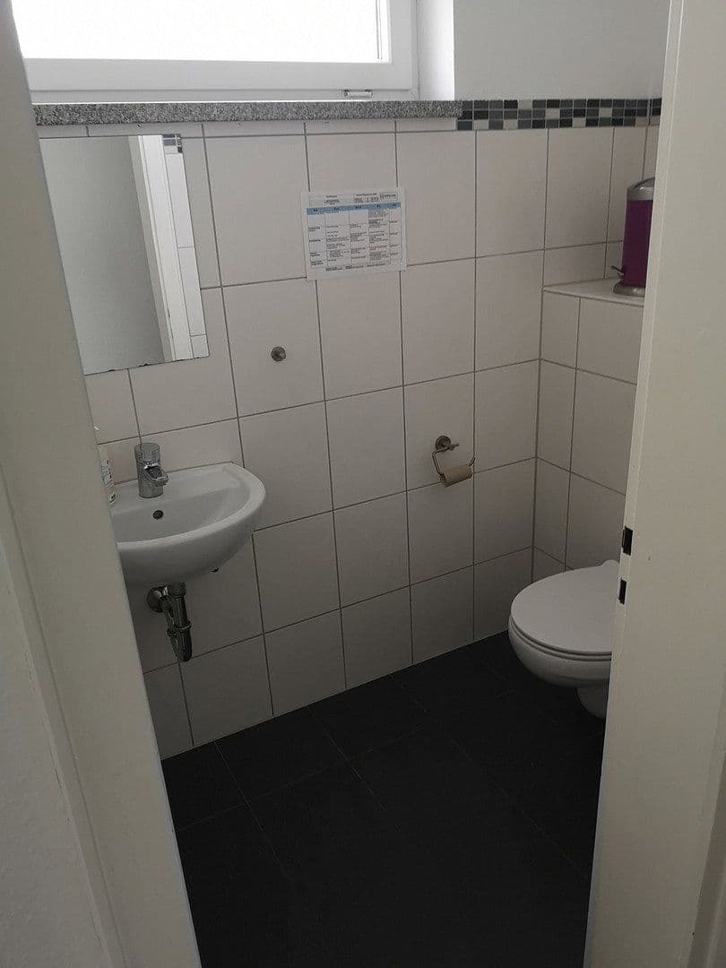 flat to rent, 166 m², Angermunder Straße 27, Duisburg-Großenbaum, North Rhine-Westphalia flat to rent, 166 m², Angermunder Straße 27, Duisburg-Großenbaum, North Rhine-Westphalia