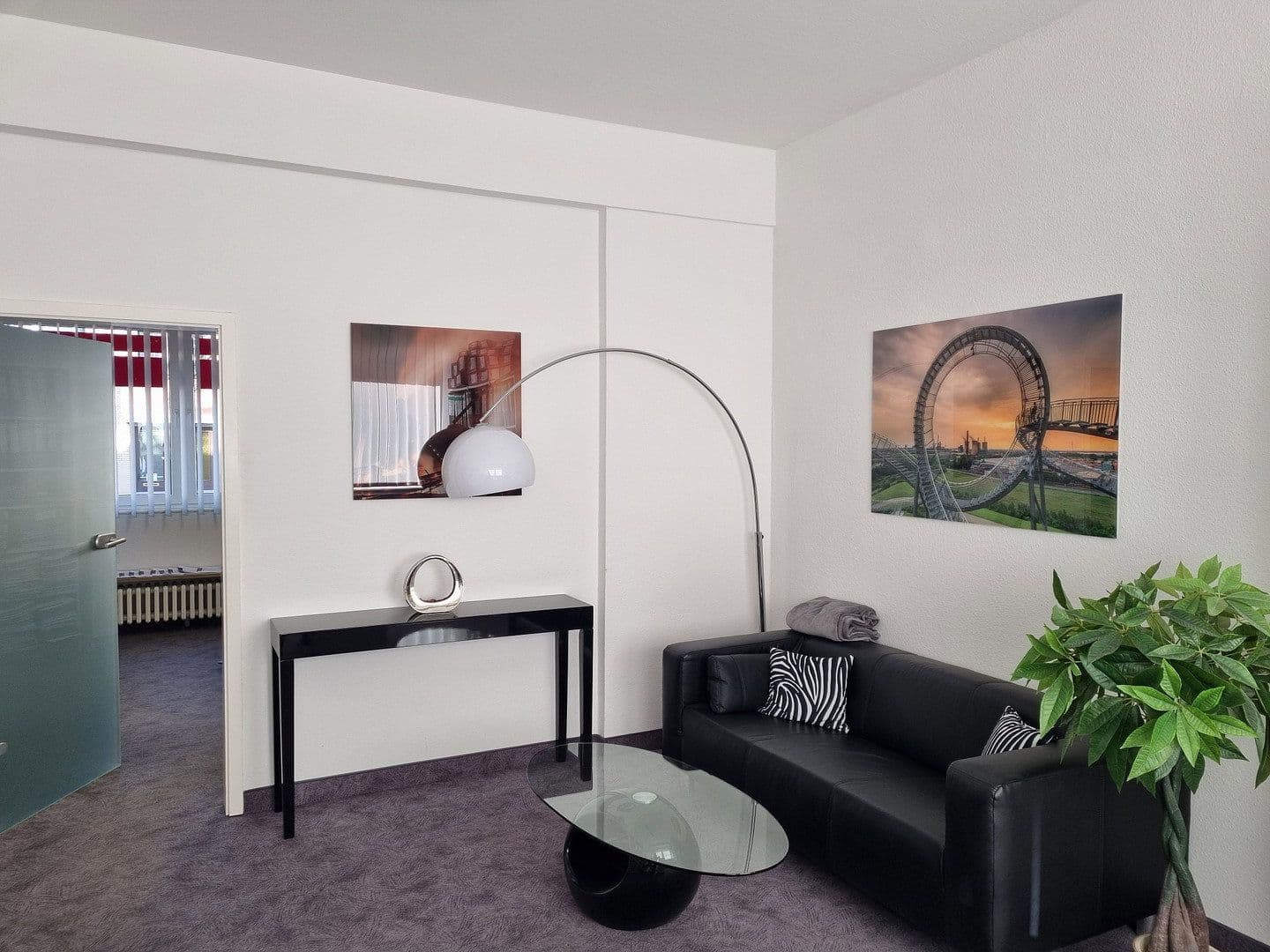 office to rent, 107 m², Angermunder Straße 25, Duisburg-Großenbaum, North Rhine-Westphalia office to rent, 107 m², Angermunder Straße 25, Duisburg-Großenbaum, North Rhine-Westphalia