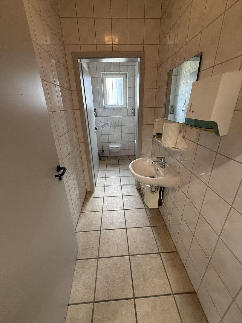 non-residential property for sale, 1,968 m², Angerweiher 5A, Nabburg, Bavaria non-residential property for sale, 1,968 m², Angerweiher 5A, Nabburg, Bavaria