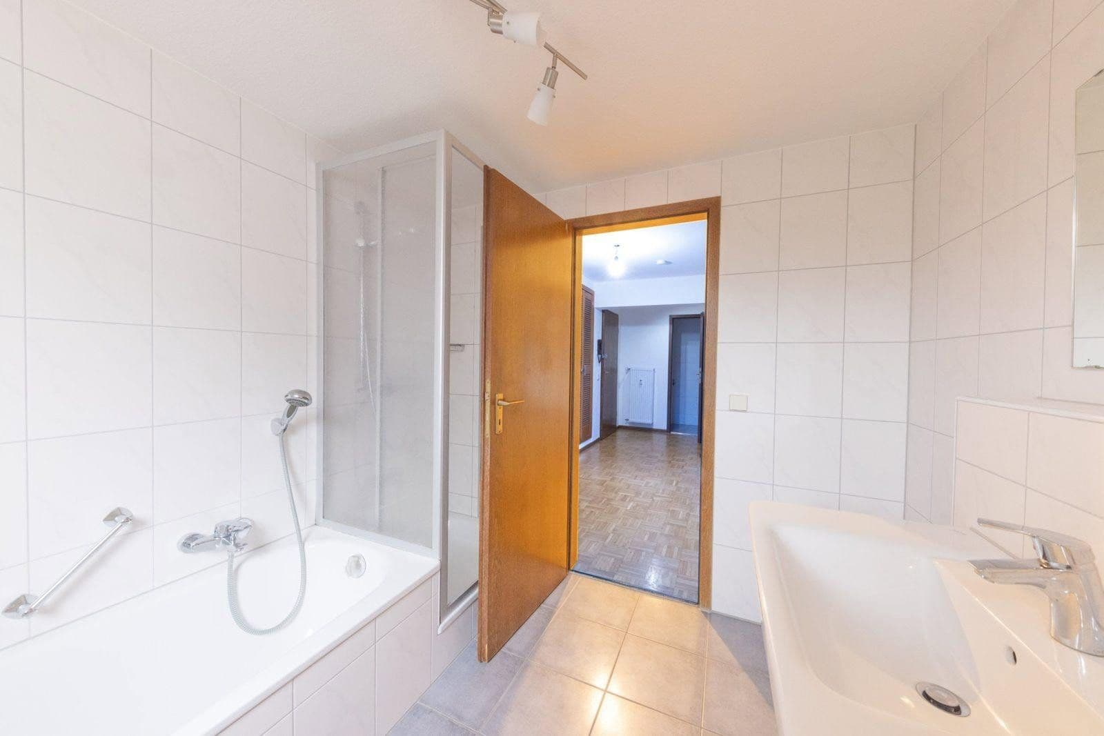 2 bedroom with open-plan kitchen flat for sale, 84 m², Freiburg-Opfingen, Baden-Württemberg 2 bedroom with open-plan kitchen flat for sale, 84 m², Freiburg-Opfingen, Baden-Württemberg