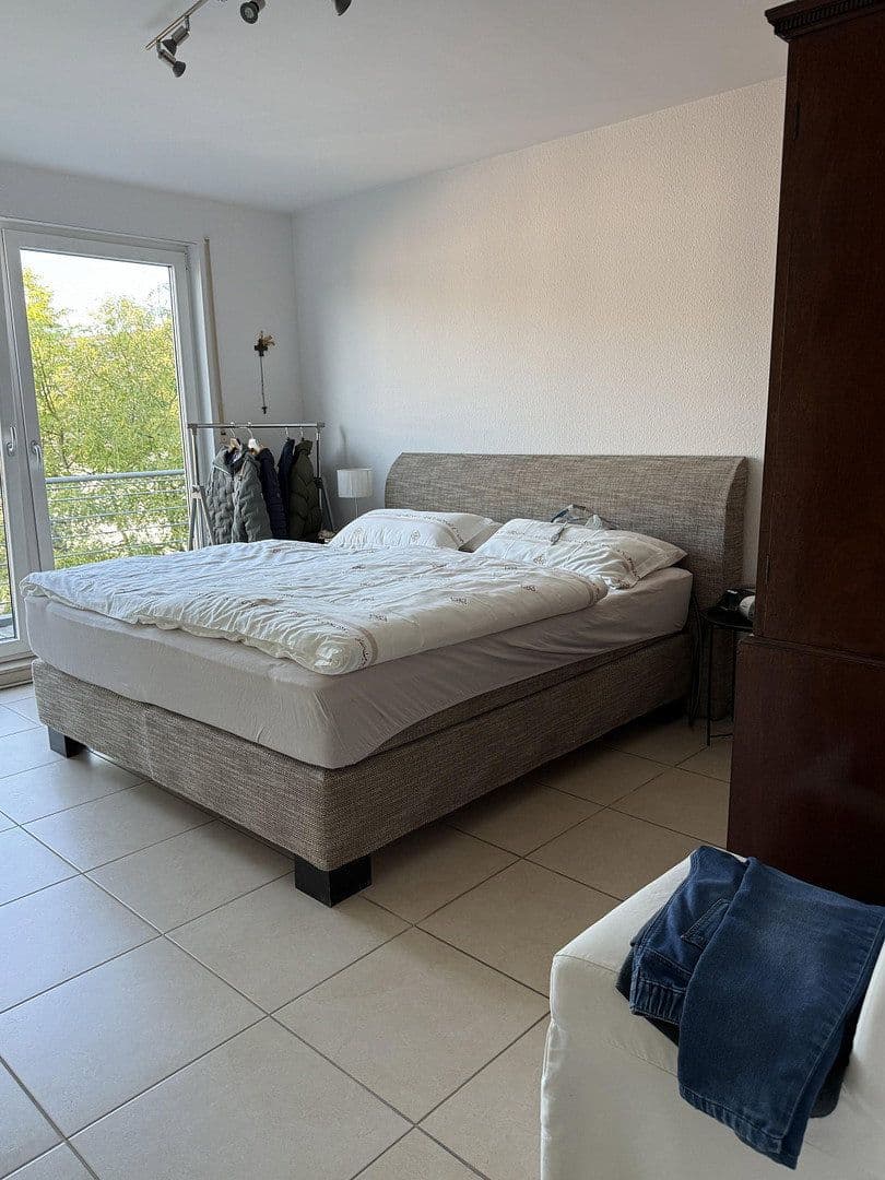 3 bedroom flat to rent, 110 m², Meerbusch, North Rhine-Westphalia 3 bedroom flat to rent, 110 m², Meerbusch, North Rhine-Westphalia
