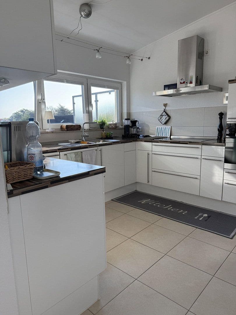 3 bedroom flat to rent, 110 m², Meerbusch, North Rhine-Westphalia 3 bedroom flat to rent, 110 m², Meerbusch, North Rhine-Westphalia