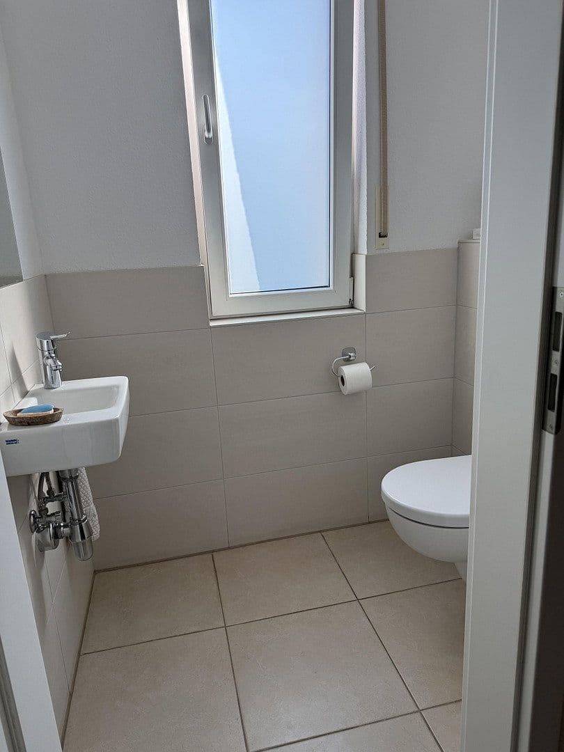 3 bedroom flat to rent, 110 m², Meerbusch, North Rhine-Westphalia 3 bedroom flat to rent, 110 m², Meerbusch, North Rhine-Westphalia