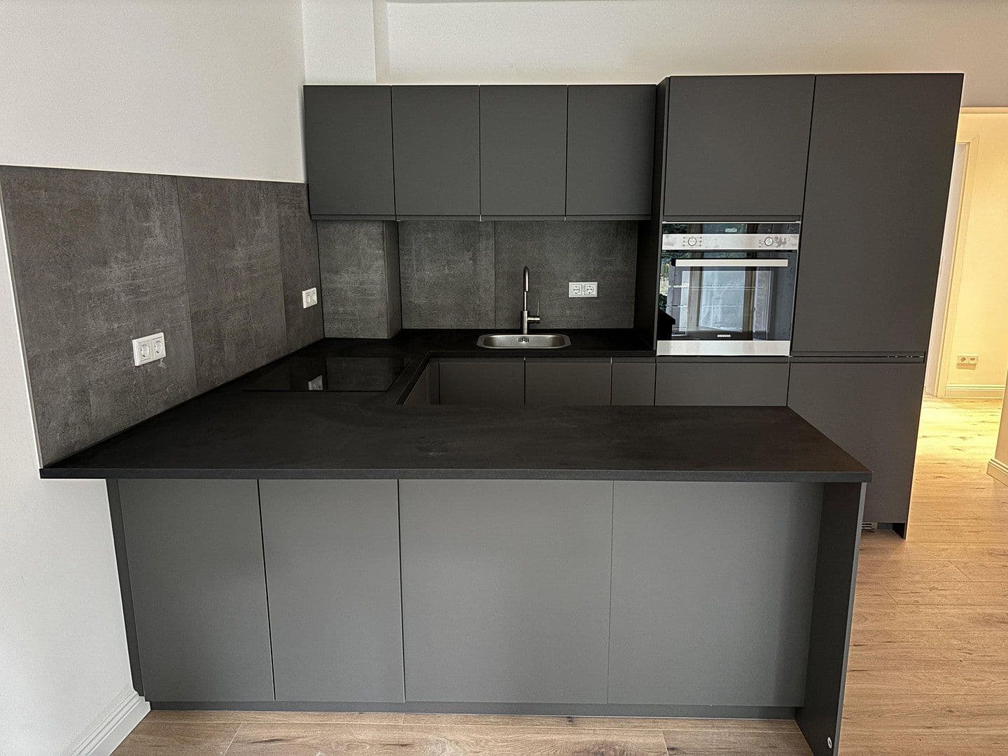 2 bedroom with open-plan kitchen flat for sale, 72 m², Hamburg, Hamburg 2 bedroom with open-plan kitchen flat for sale, 72 m², Hamburg, Hamburg