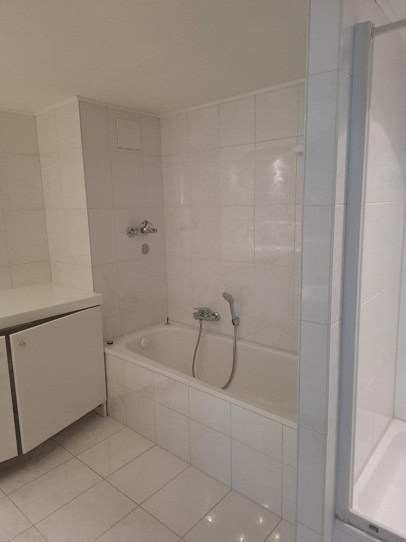 3 bedroom with open-plan kitchen flat for sale, 130 m², Kornwestheim, Baden-Württemberg 3 bedroom with open-plan kitchen flat for sale, 130 m², Kornwestheim, Baden-Württemberg