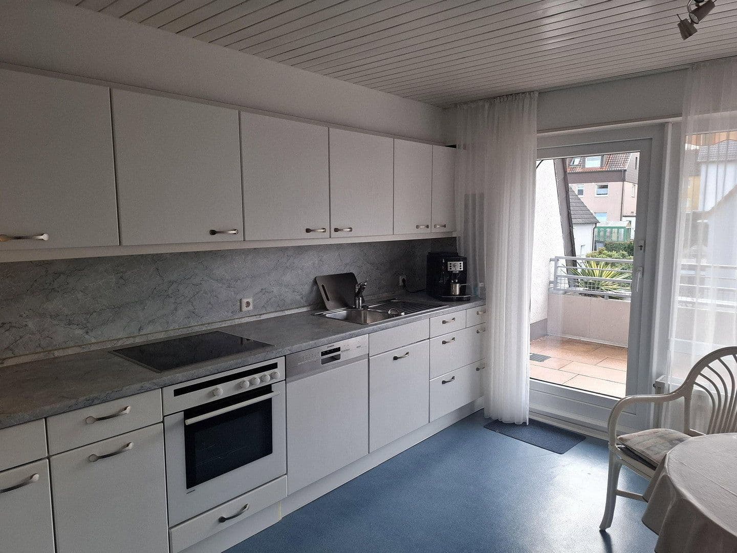 3 bedroom with open-plan kitchen flat for sale, 130 m², Kornwestheim, Baden-Württemberg 3 bedroom with open-plan kitchen flat for sale, 130 m², Kornwestheim, Baden-Württemberg