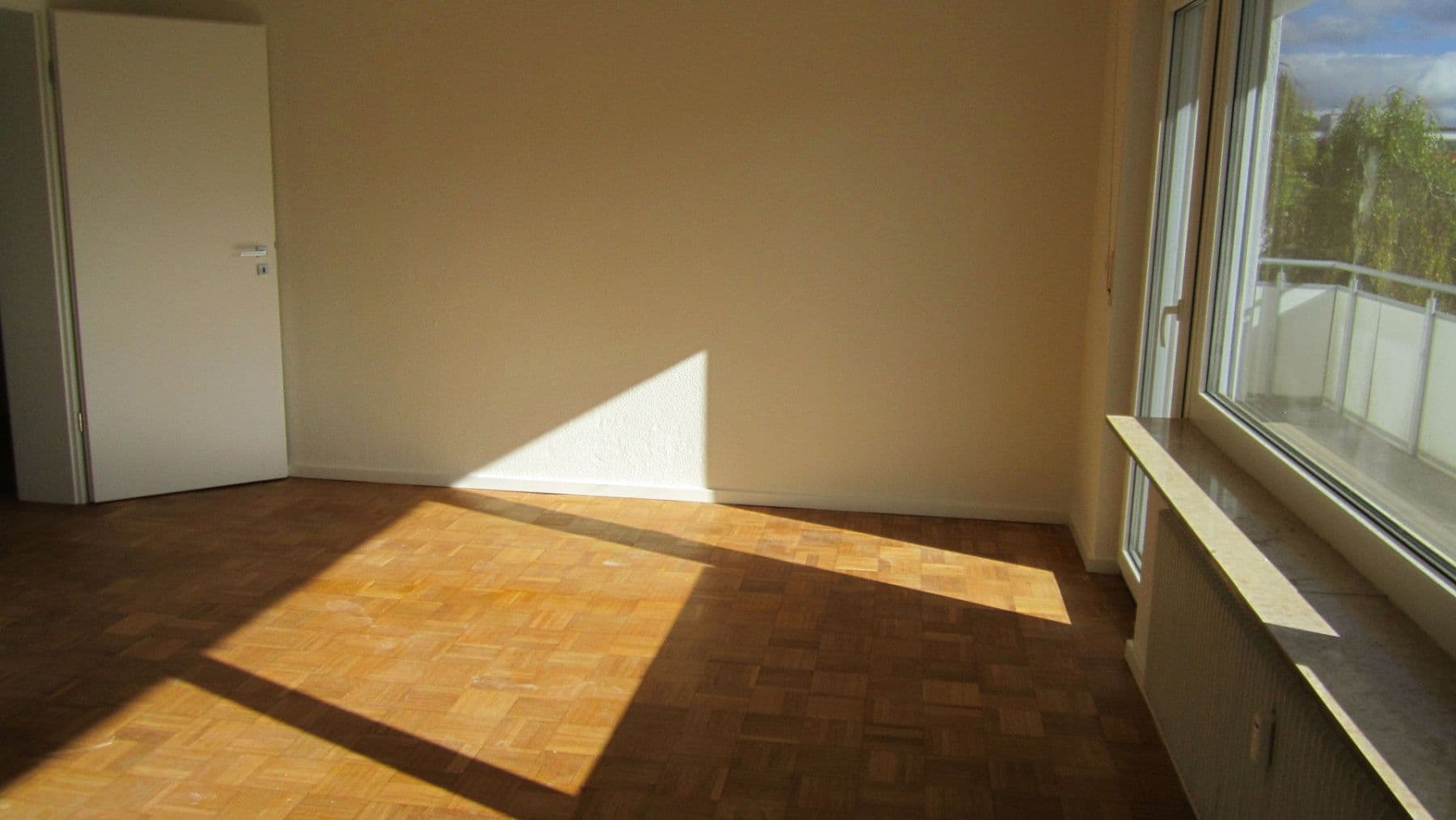 3 bedroom with open-plan kitchen flat to rent, 130 m², Herrenberg, Baden-Württemberg 3 bedroom with open-plan kitchen flat to rent, 130 m², Herrenberg, Baden-Württemberg