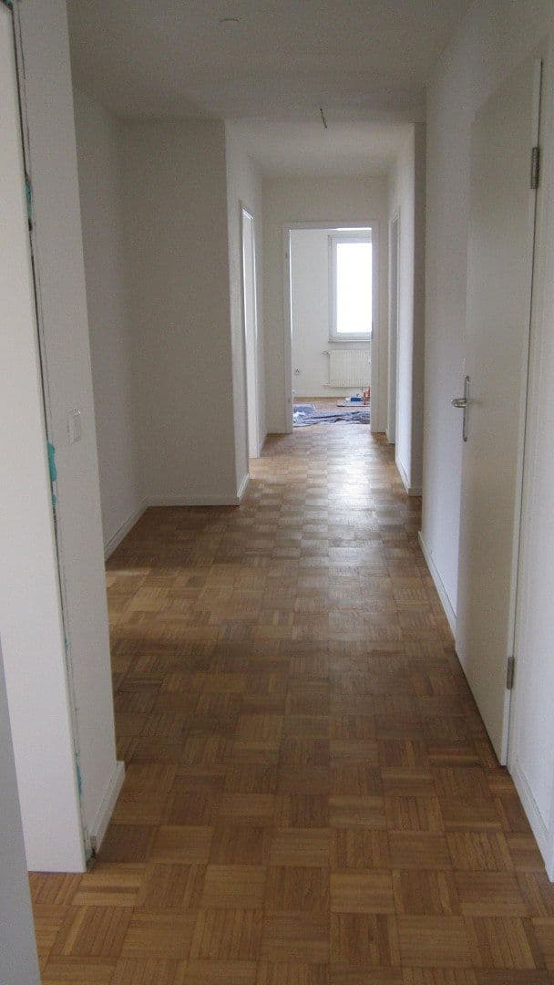3 bedroom with open-plan kitchen flat to rent, 130 m², Herrenberg, Baden-Württemberg 3 bedroom with open-plan kitchen flat to rent, 130 m², Herrenberg, Baden-Württemberg