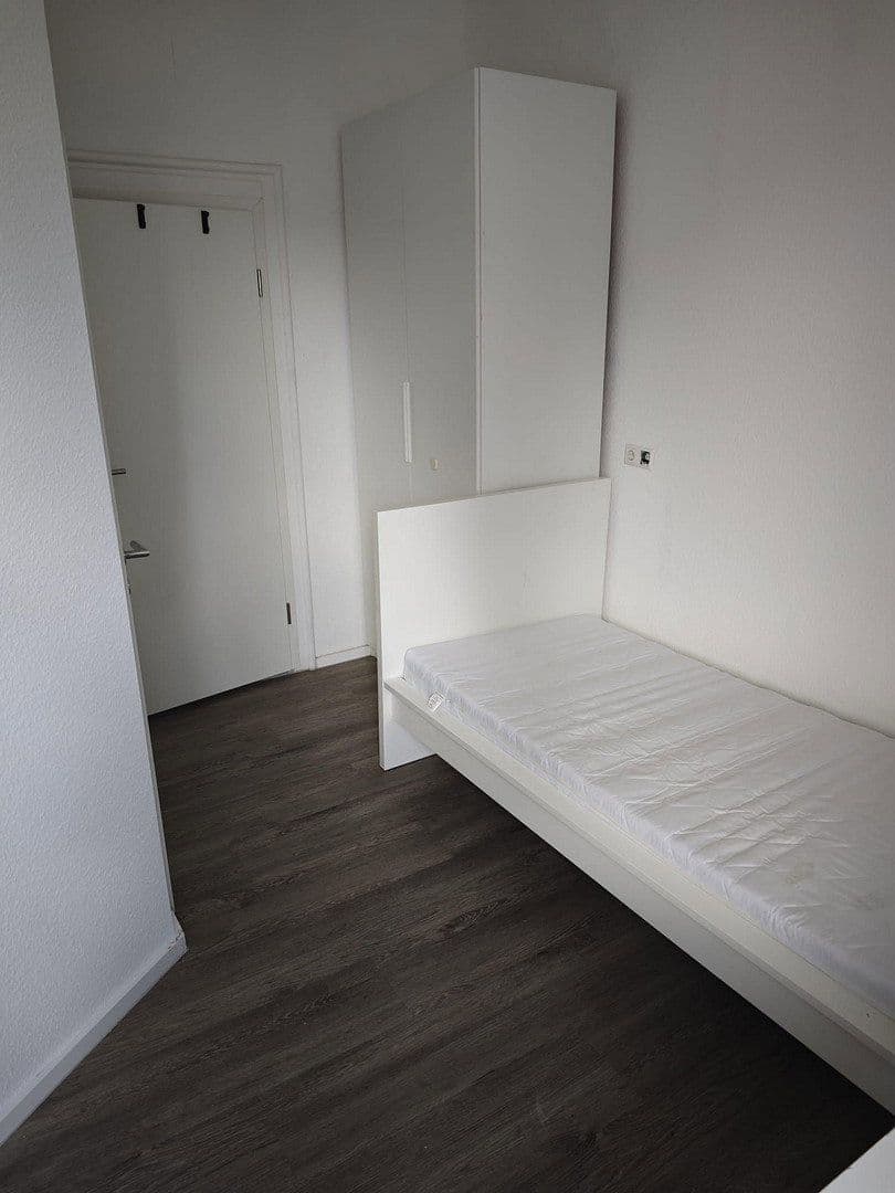 1 bedroom flat to rent, 14 m², Karlsruhe, Baden-Württemberg 1 bedroom flat to rent, 14 m², Karlsruhe, Baden-Württemberg