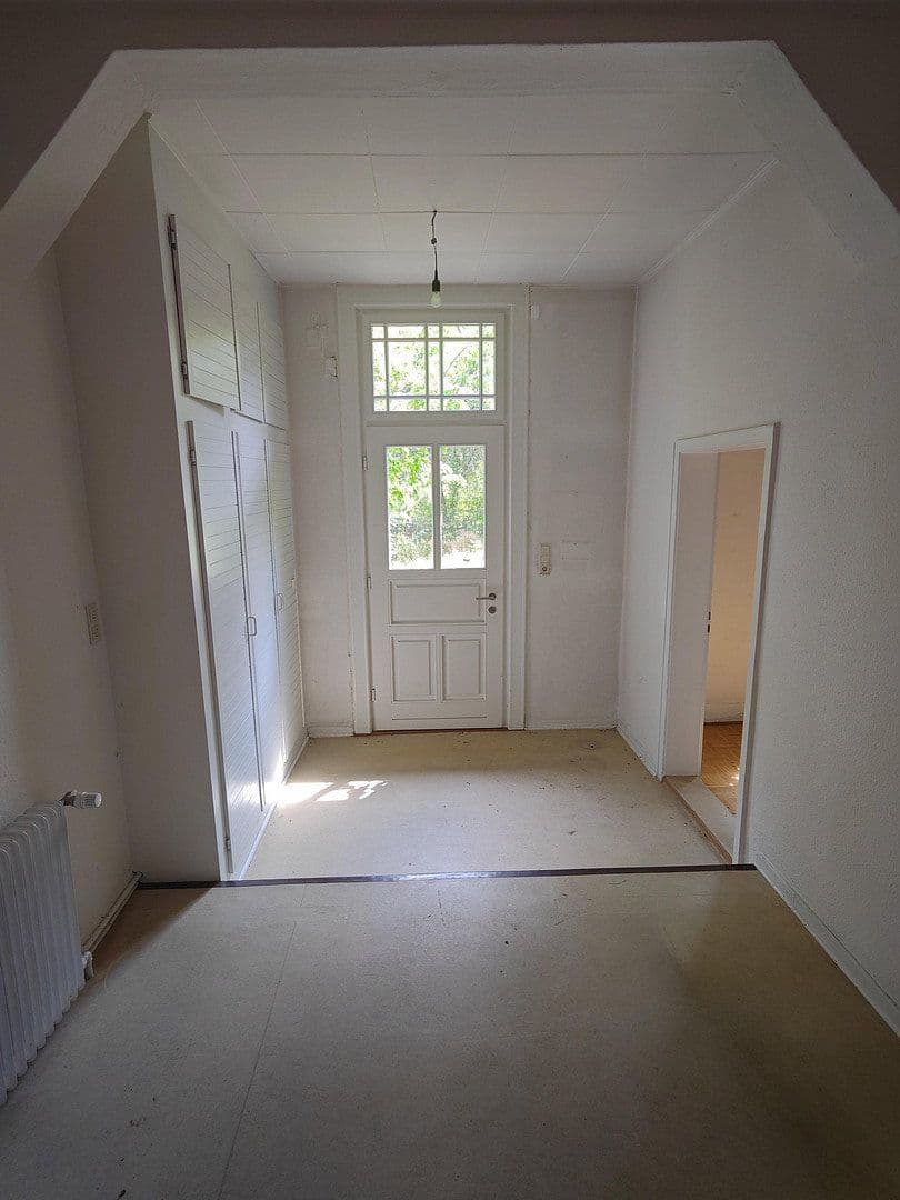 house for sale, 350 m², Soltauer Straße 19, Uelzen, Lower Saxony house for sale, 350 m², Soltauer Straße 19, Uelzen, Lower Saxony