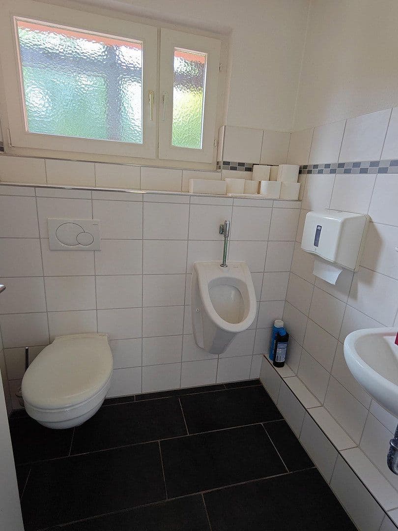 house for sale, 350 m², Soltauer Straße 19, Uelzen, Lower Saxony house for sale, 350 m², Soltauer Straße 19, Uelzen, Lower Saxony