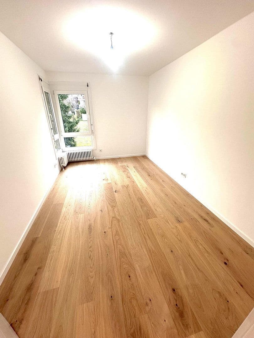 4 bedroom with open-plan kitchen flat for sale, 124 m², Kastenackerweg 10, Esslingen am Neckar, Baden-Württemberg 4 bedroom with open-plan kitchen flat for sale, 124 m², Kastenackerweg 10, Esslingen am Neckar, Baden-Württemberg
