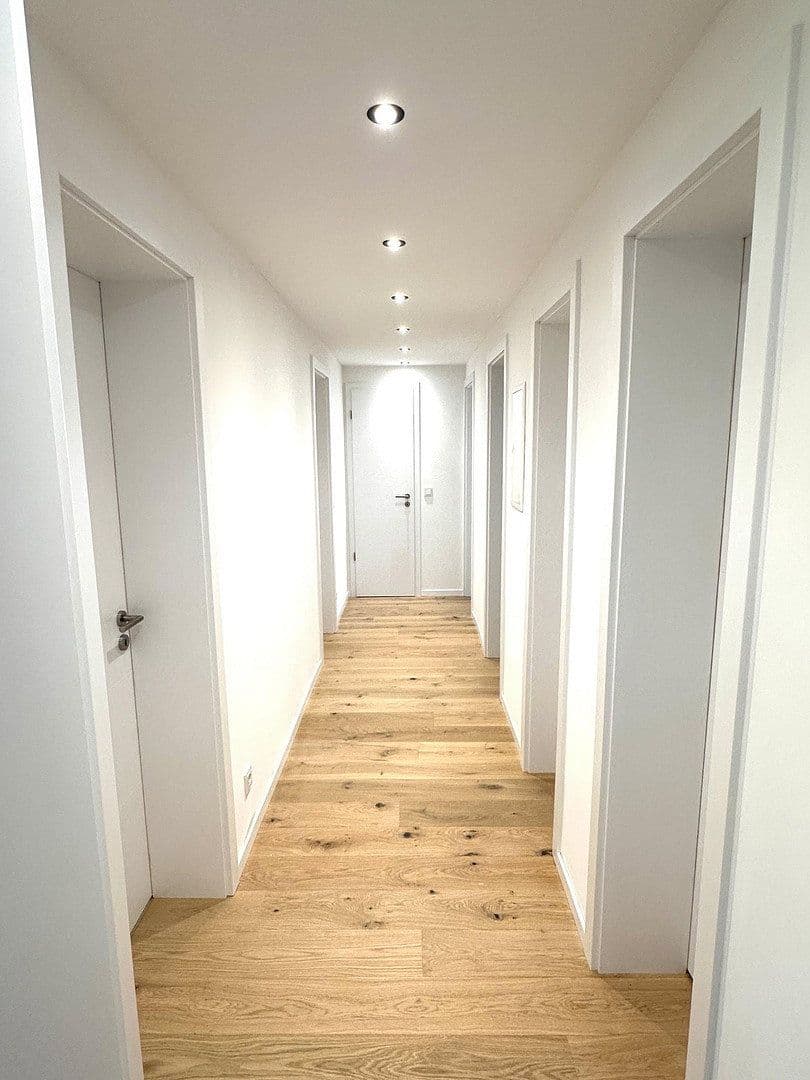 4 bedroom with open-plan kitchen flat for sale, 124 m², Kastenackerweg 10, Esslingen am Neckar, Baden-Württemberg 4 bedroom with open-plan kitchen flat for sale, 124 m², Kastenackerweg 10, Esslingen am Neckar, Baden-Württemberg