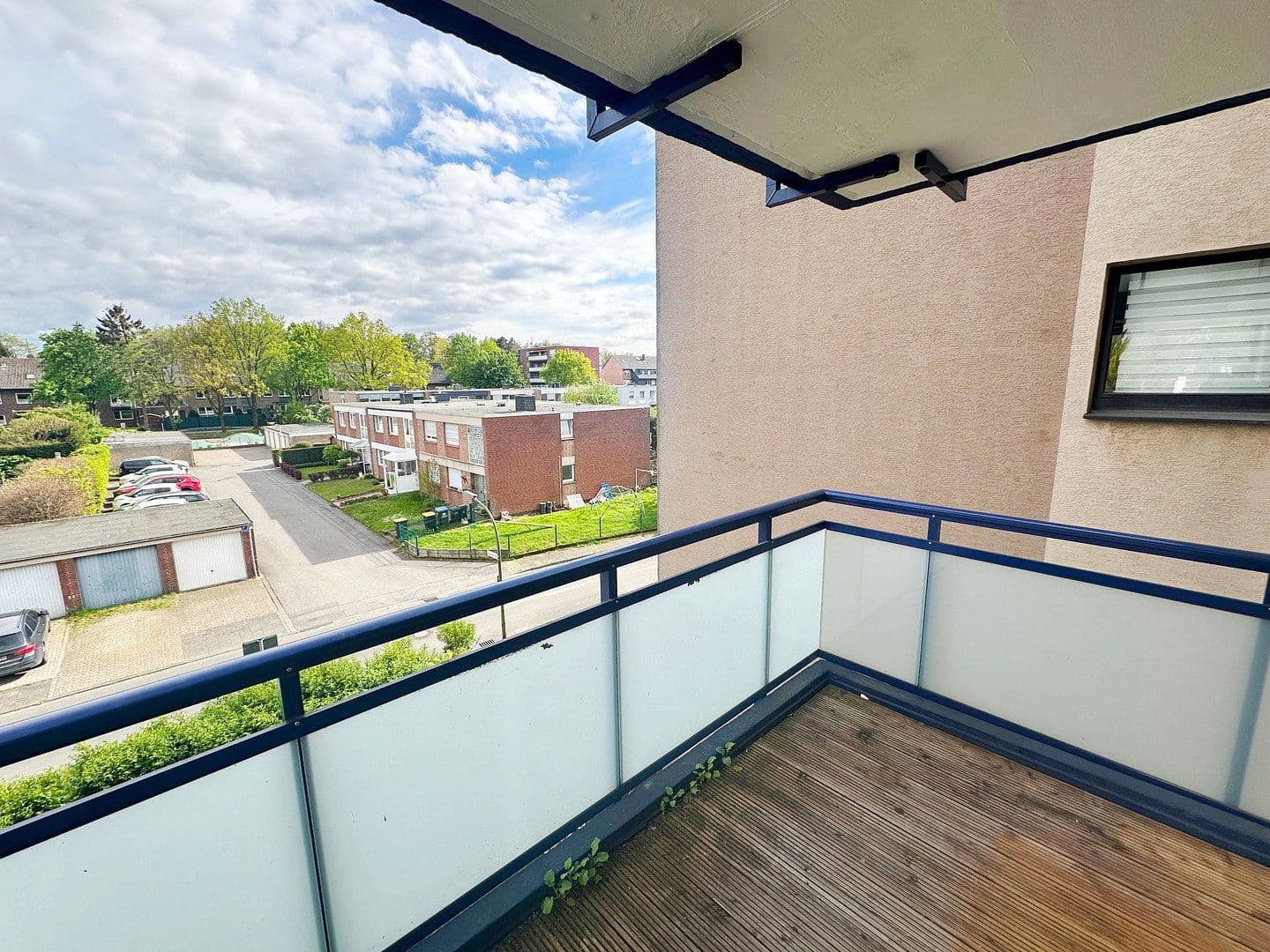 2 bedroom with open-plan kitchen flat to rent, 68 m², Schermbeck, North Rhine-Westphalia 2 bedroom with open-plan kitchen flat to rent, 68 m², Schermbeck, North Rhine-Westphalia