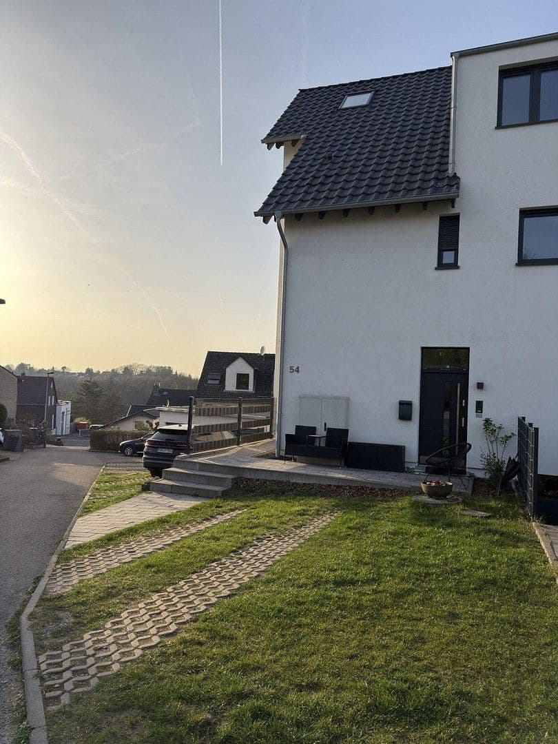4 bedroom flat to rent, 135 m², Am Siefen 54, Solingen, North Rhine-Westphalia 4 bedroom flat to rent, 135 m², Am Siefen 54, Solingen, North Rhine-Westphalia