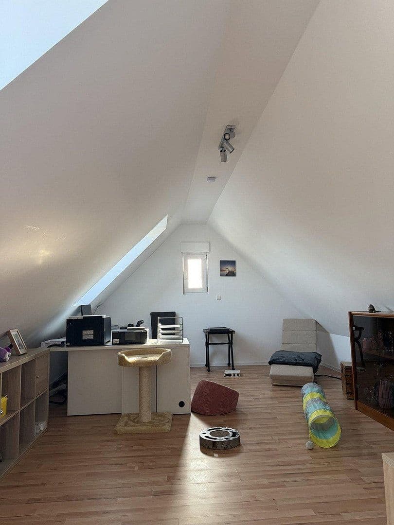 4 bedroom flat to rent, 135 m², Am Siefen 54, Solingen, North Rhine-Westphalia 4 bedroom flat to rent, 135 m², Am Siefen 54, Solingen, North Rhine-Westphalia