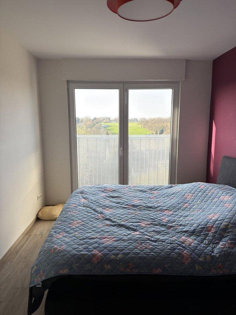 4 bedroom flat to rent, 135 m², Am Siefen 54, Solingen, North Rhine-Westphalia 4 bedroom flat to rent, 135 m², Am Siefen 54, Solingen, North Rhine-Westphalia