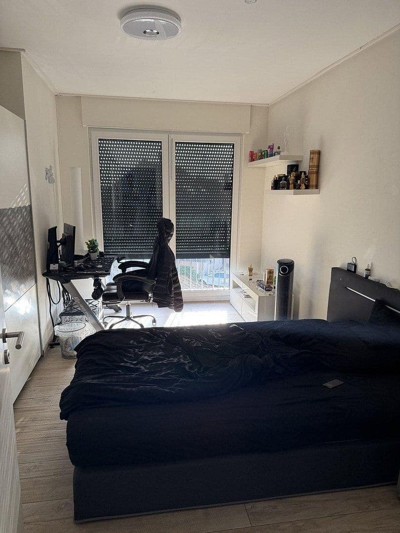 4 bedroom flat to rent, 135 m², Am Siefen 54, Solingen, North Rhine-Westphalia 4 bedroom flat to rent, 135 m², Am Siefen 54, Solingen, North Rhine-Westphalia