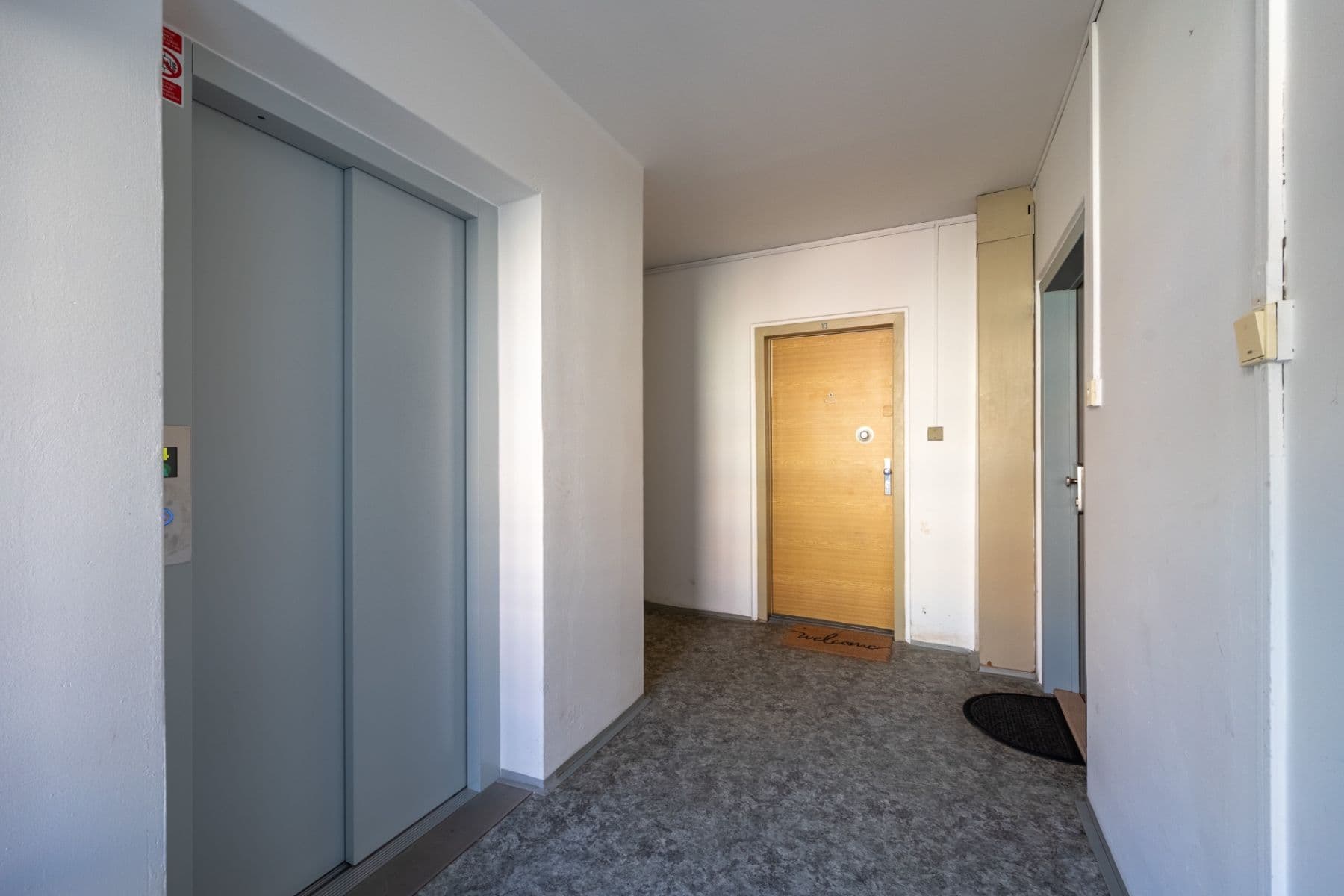 2 bedroom with open-plan kitchen flat for sale, 81 m², Borovanského, Prague, Prague 2 bedroom with open-plan kitchen flat for sale, 81 m², Borovanského, Prague, Prague