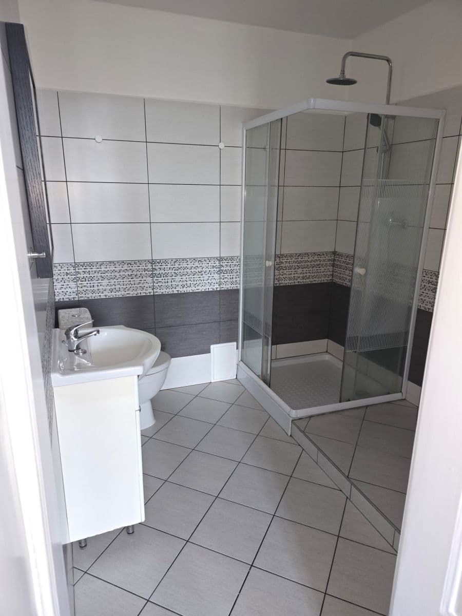 2 bedroom flat to rent, 75 m², Komenského náměstí, Jičín, Královéhradecký Region 2 bedroom flat to rent, 75 m², Komenského náměstí, Jičín, Královéhradecký Region