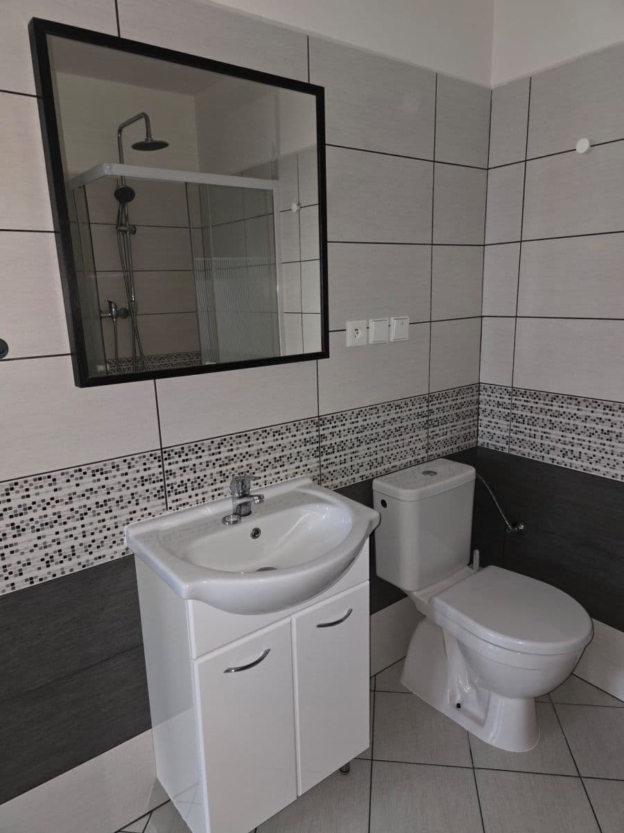 2 bedroom flat to rent, 75 m², Komenského náměstí, Jičín, Královéhradecký Region 2 bedroom flat to rent, 75 m², Komenského náměstí, Jičín, Královéhradecký Region