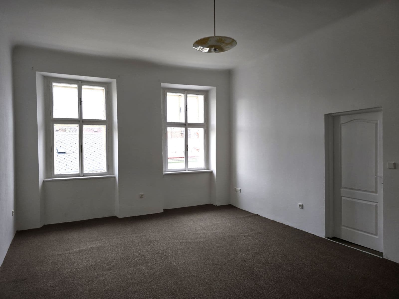 2 bedroom flat to rent, 75 m², Komenského náměstí, Jičín, Královéhradecký Region 2 bedroom flat to rent, 75 m², Komenského náměstí, Jičín, Královéhradecký Region