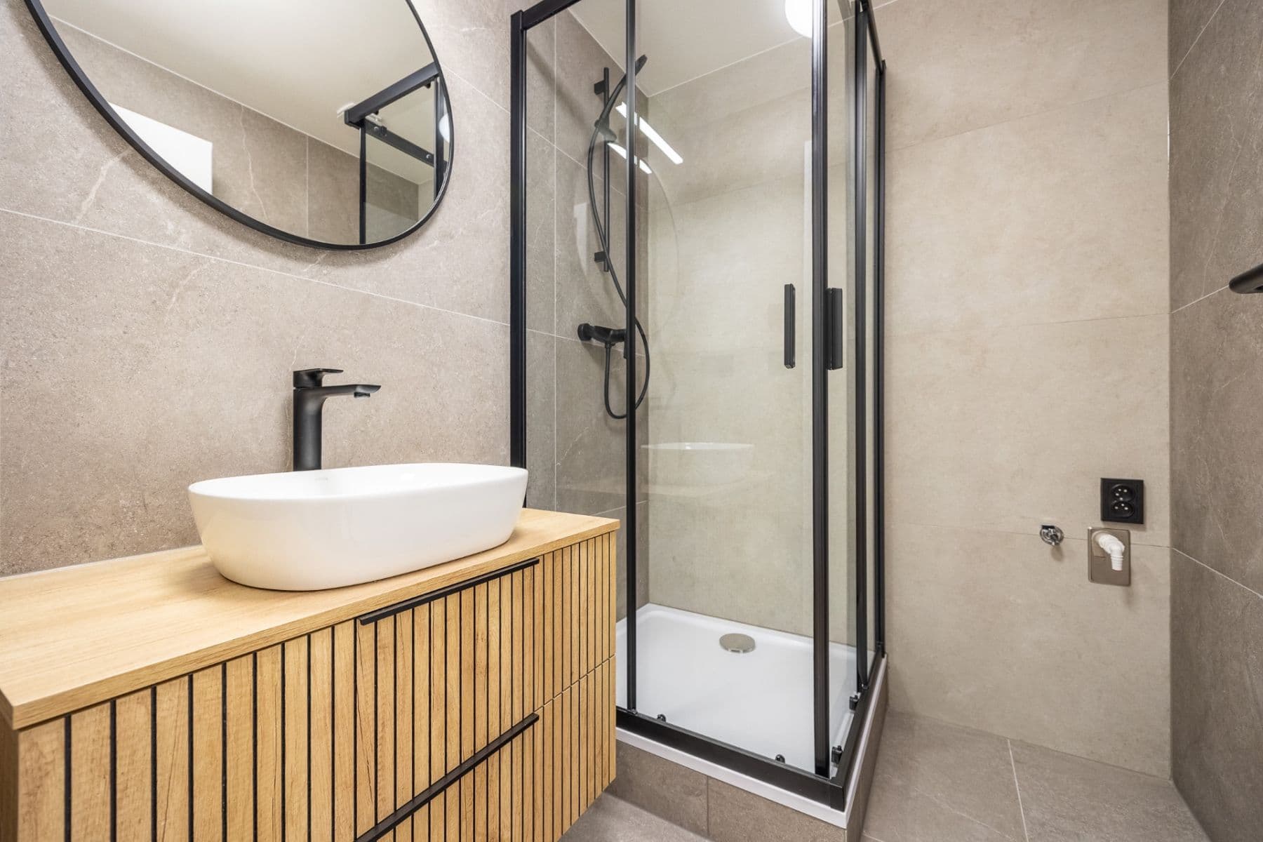 2 bedroom with open-plan kitchen flat for sale, 57 m², Nekvasilova, Prague, Prague 2 bedroom with open-plan kitchen flat for sale, 57 m², Nekvasilova, Prague, Prague