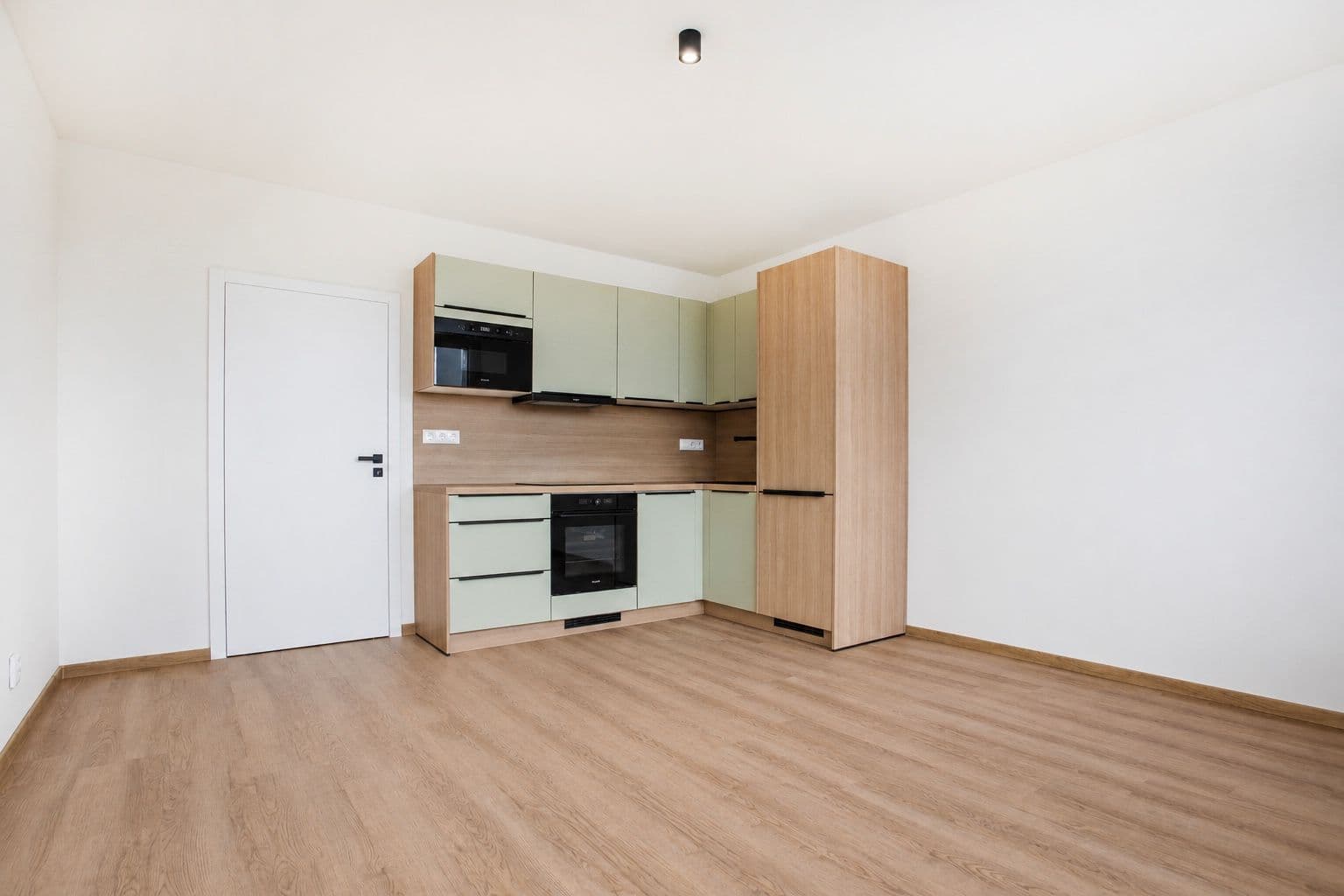 1 bedroom with open-plan kitchen flat for sale, 47 m², Výpadová, Prague, Prague 1 bedroom with open-plan kitchen flat for sale, 47 m², Výpadová, Prague, Prague