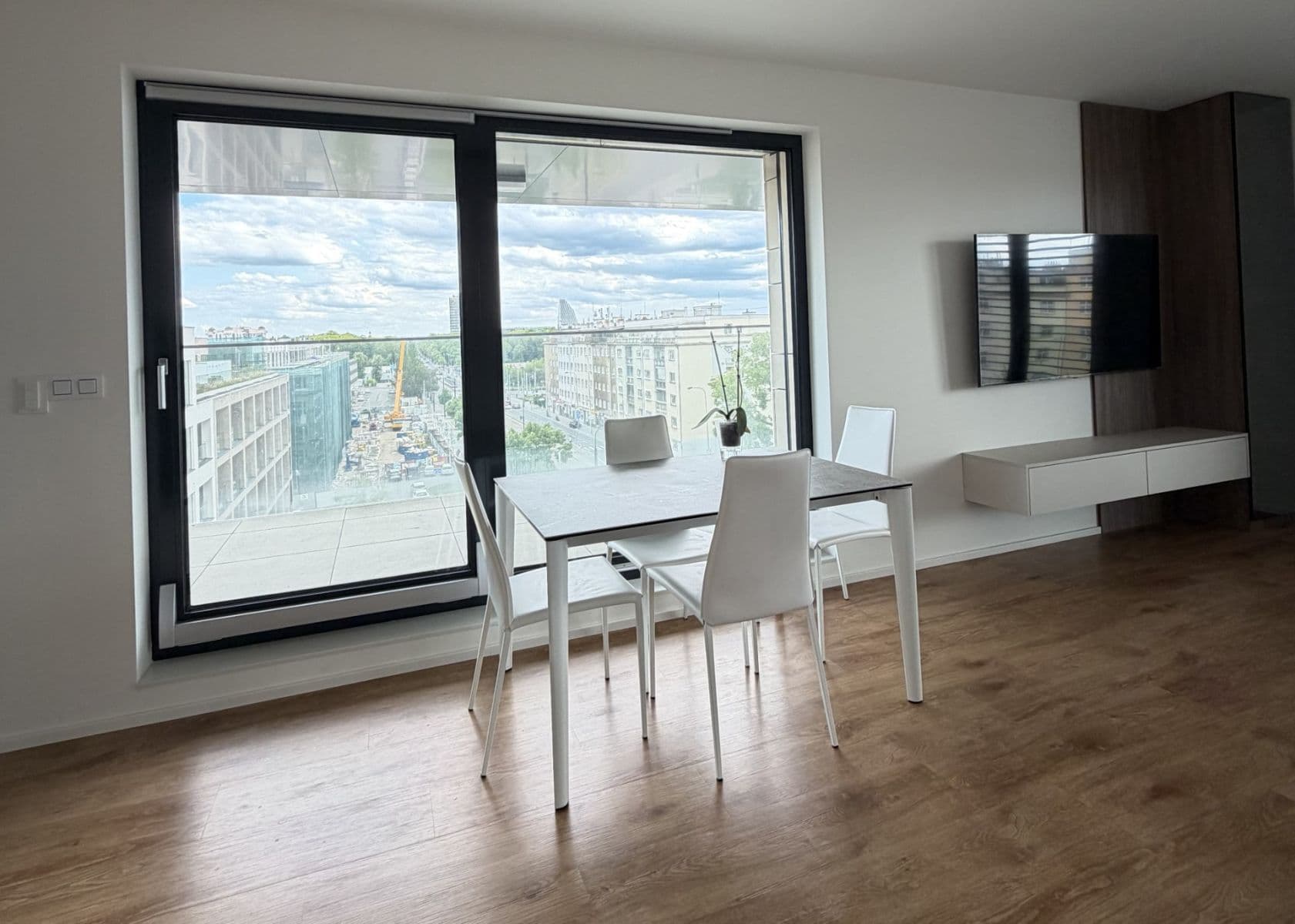 1 bedroom with open-plan kitchen flat to rent, 65 m², Jana Želivského, Prague, Prague 1 bedroom with open-plan kitchen flat to rent, 65 m², Jana Želivského, Prague, Prague