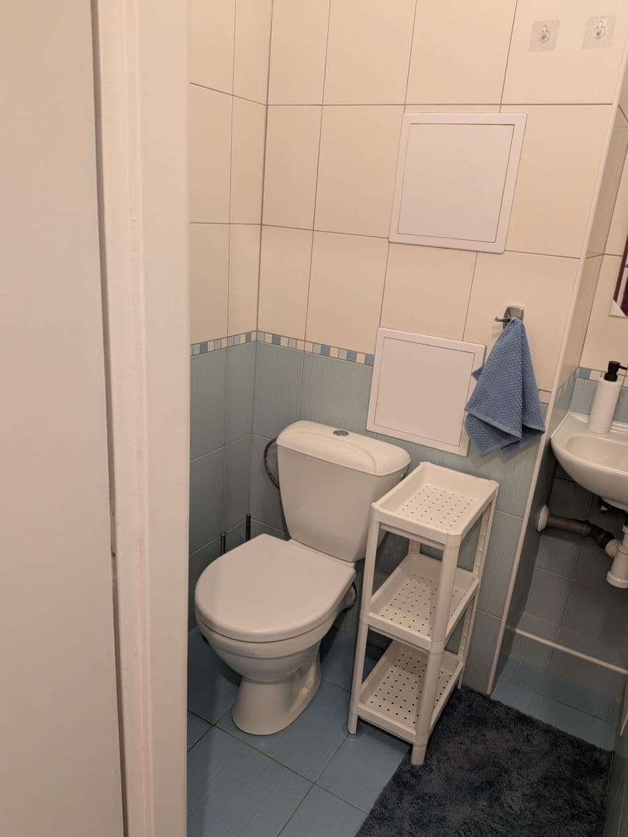 Studio flat to rent, 28 m², Bělčická, Prague, Prague Studio flat to rent, 28 m², Bělčická, Prague, Prague