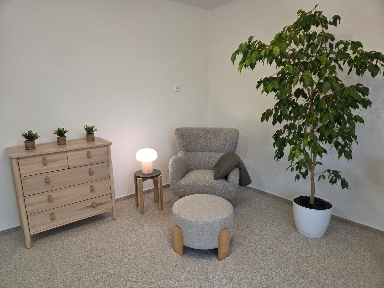 1 bedroom flat to rent, 58 m², K Lukám, Prague, Prague 1 bedroom flat to rent, 58 m², K Lukám, Prague, Prague