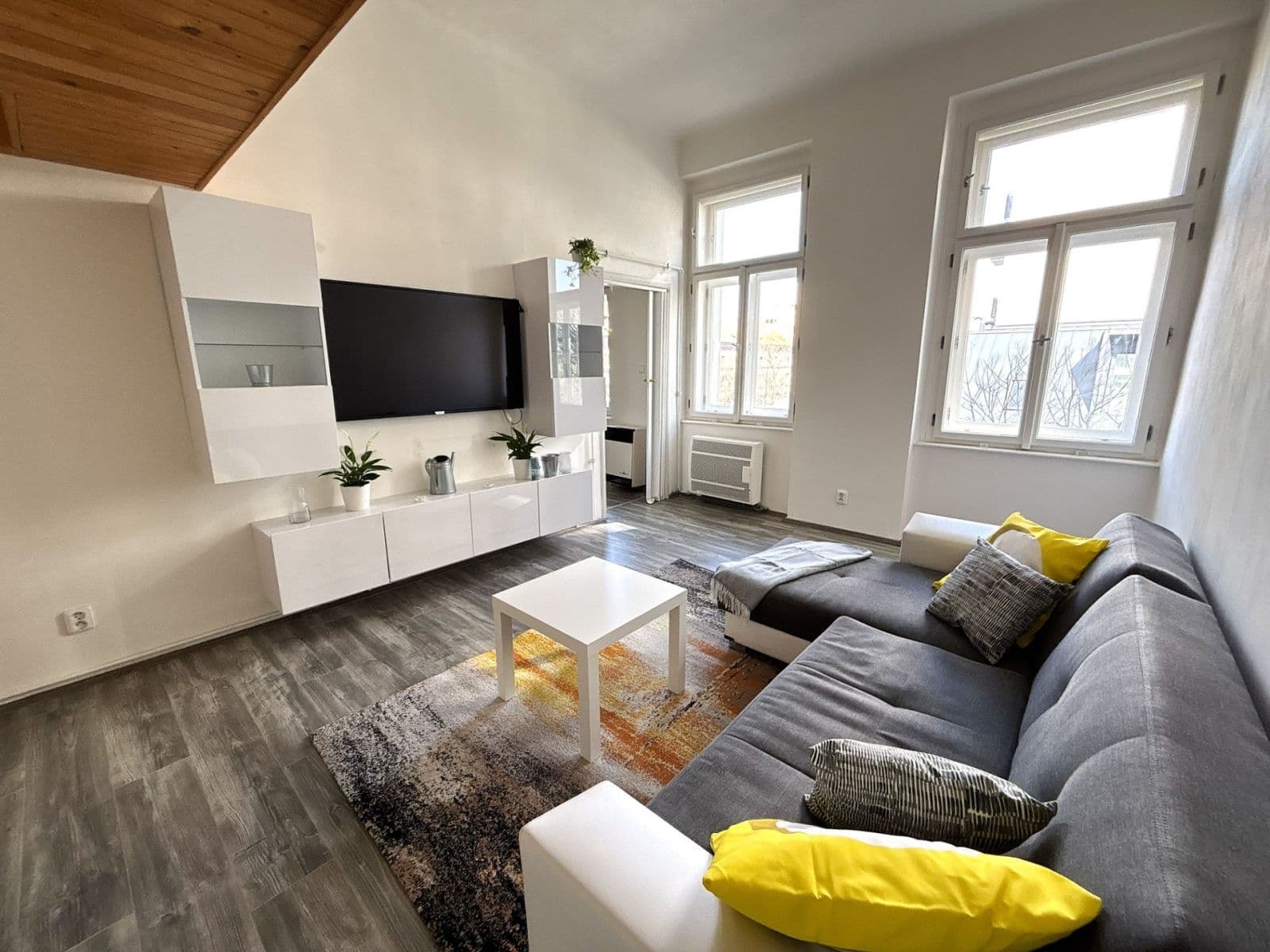 1 bedroom flat to rent, 40 m², Pernerova, Prague, Prague 1 bedroom flat to rent, 40 m², Pernerova, Prague, Prague